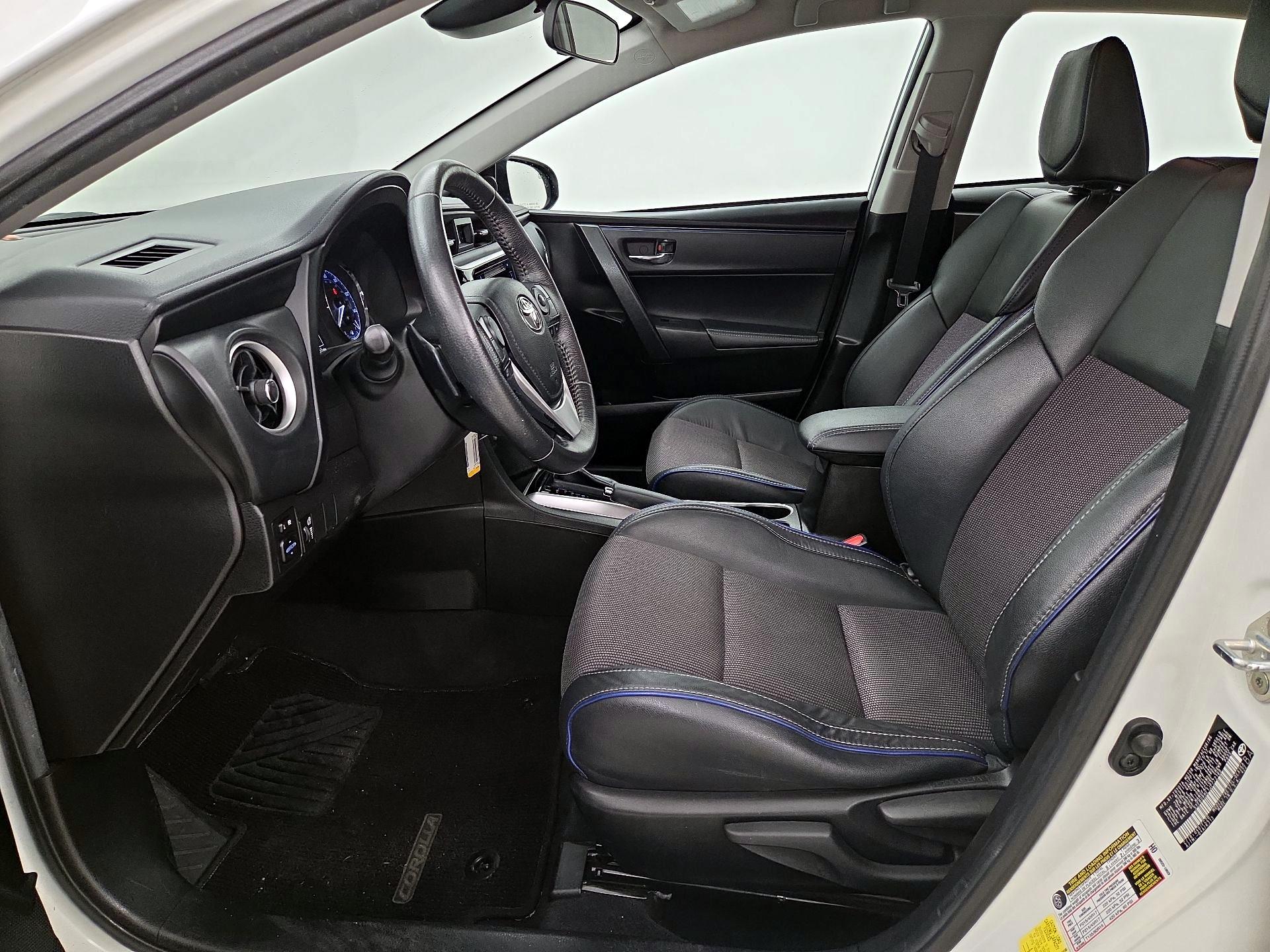 Thumbnail: 2018 Toyota Corolla - 11