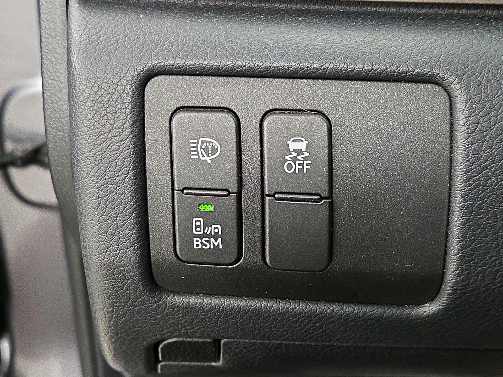 Thumbnail: 2015 Lexus GS - 13
