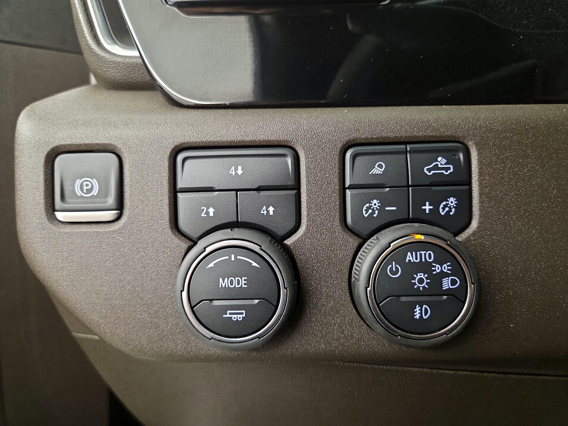 Thumbnail: 2025 Chevrolet Silverado 2500 - 13