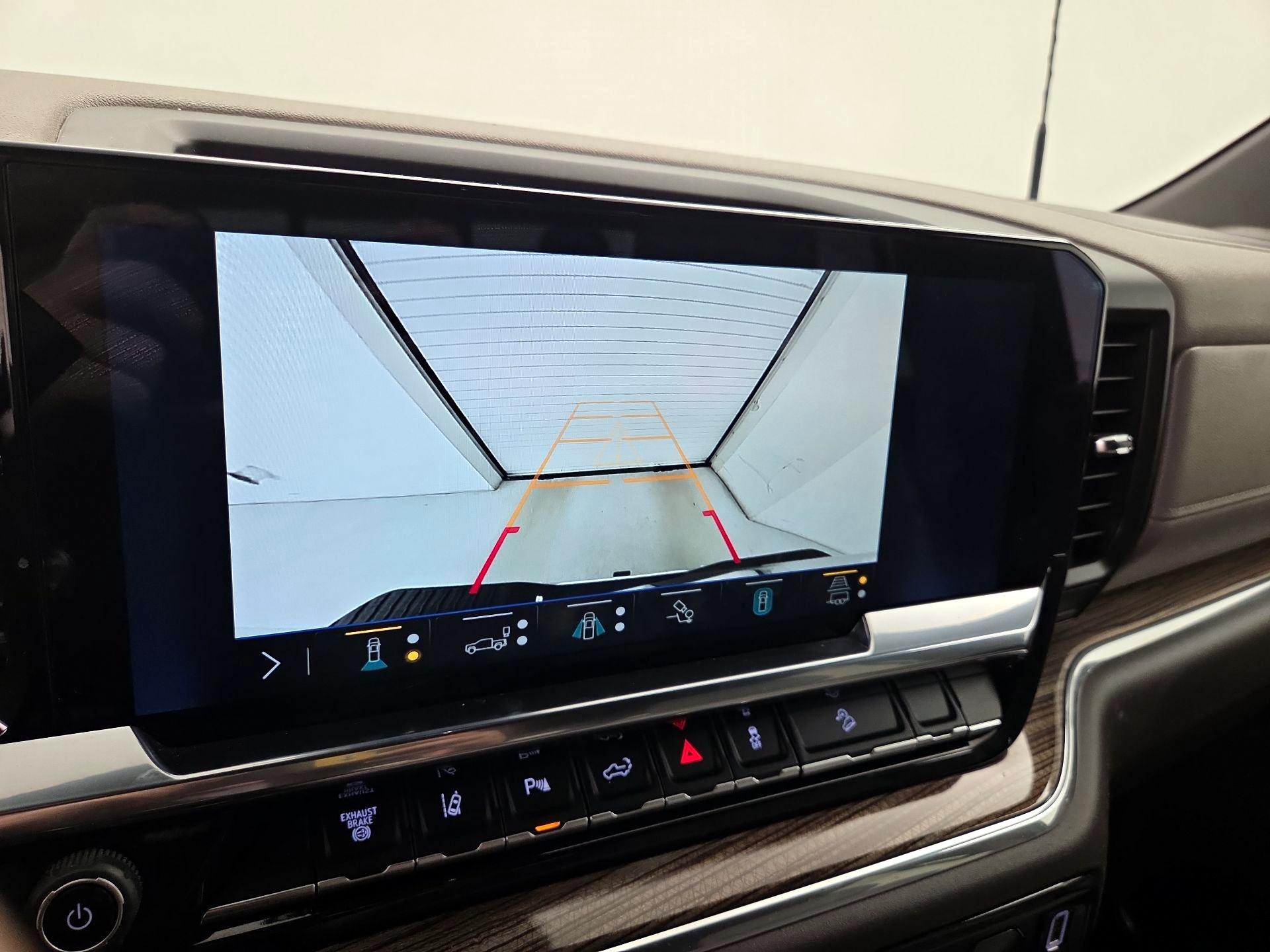 Thumbnail: 2025 Chevrolet Silverado 2500 - 15