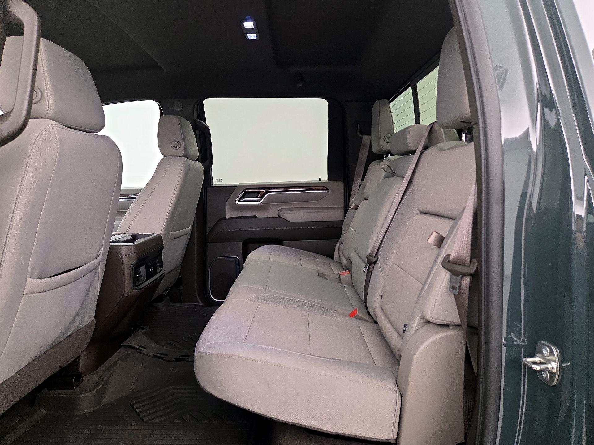 Thumbnail: 2025 Chevrolet Silverado 2500 - 20