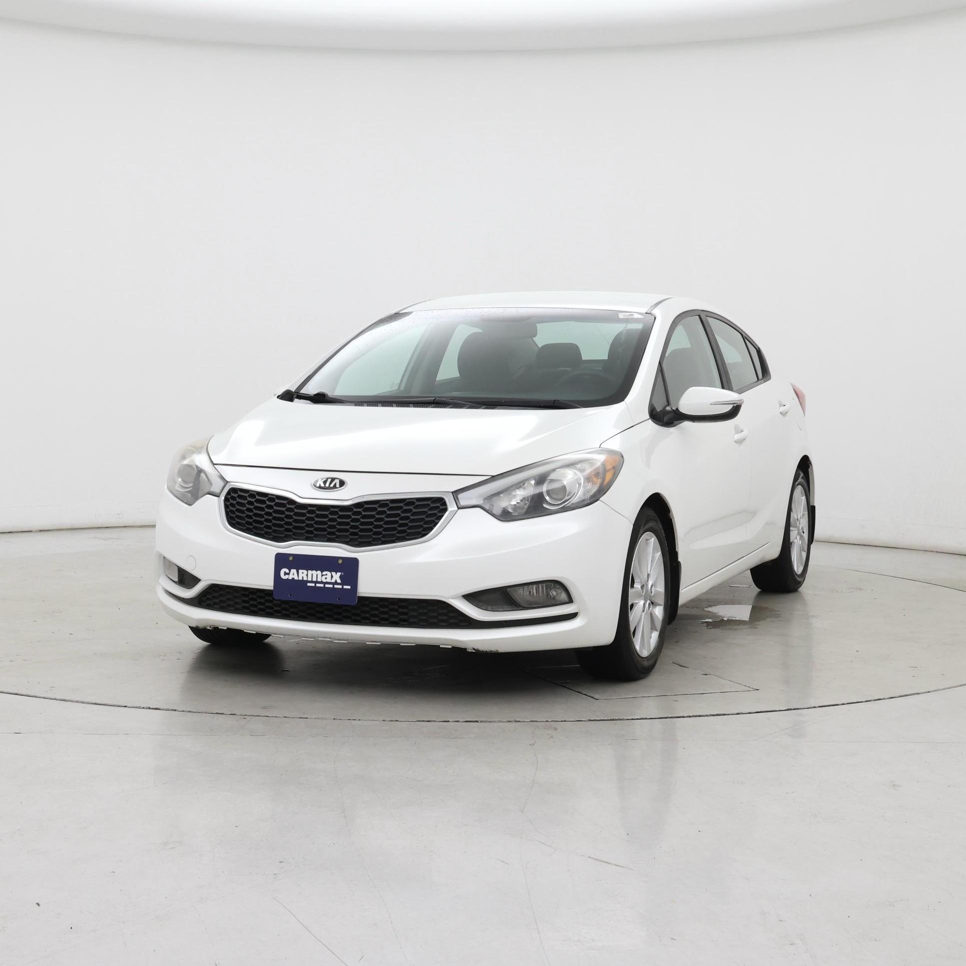 Thumbnail: 2016 Kia Forte - 4