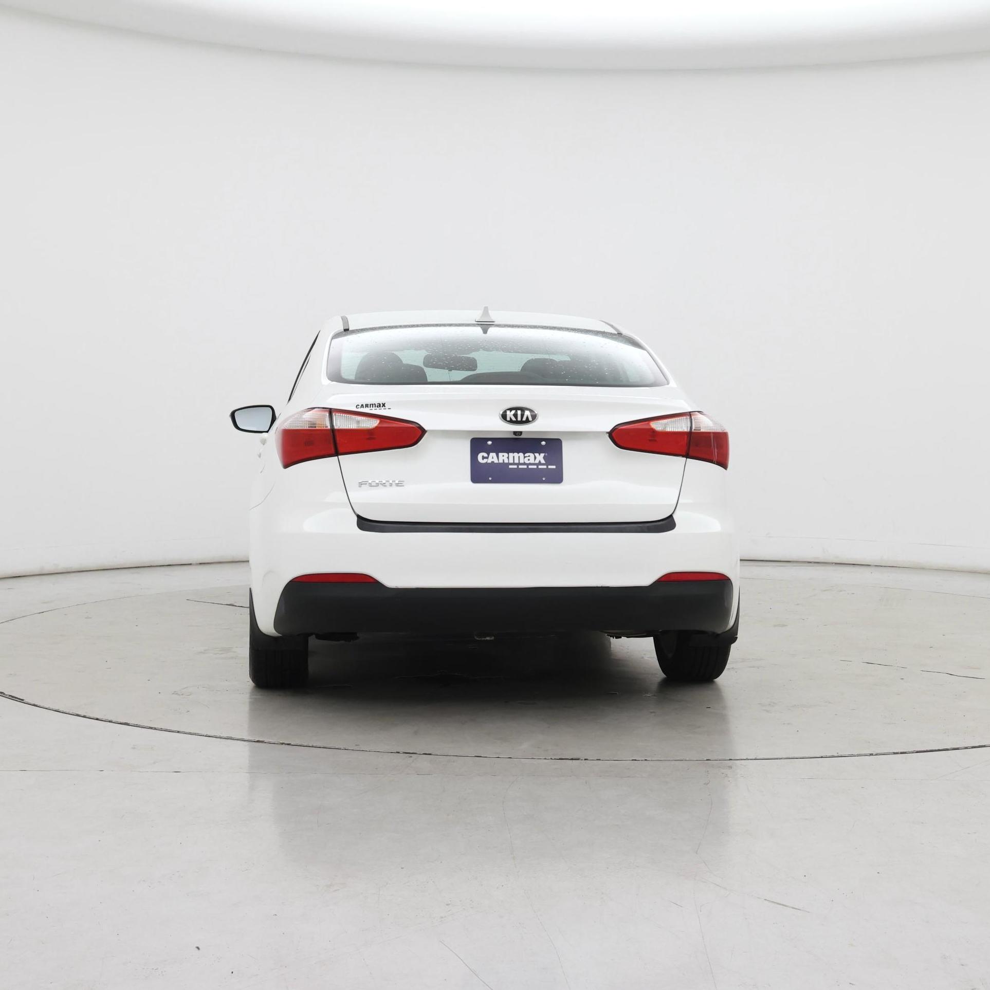 Thumbnail: 2016 Kia Forte - 6