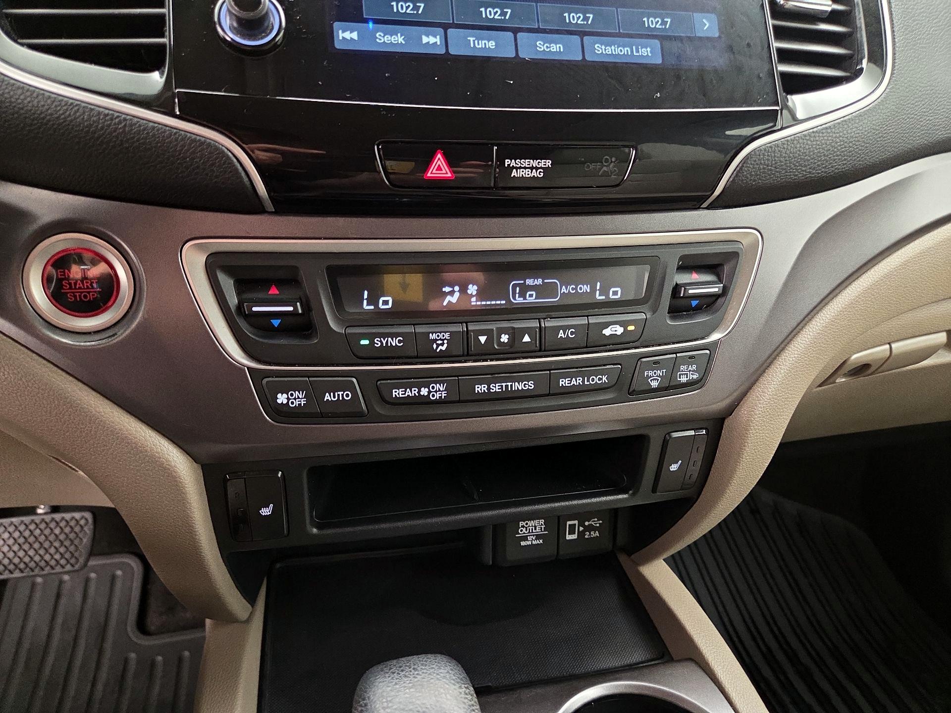 Thumbnail: 2020 Honda Pilot - 16
