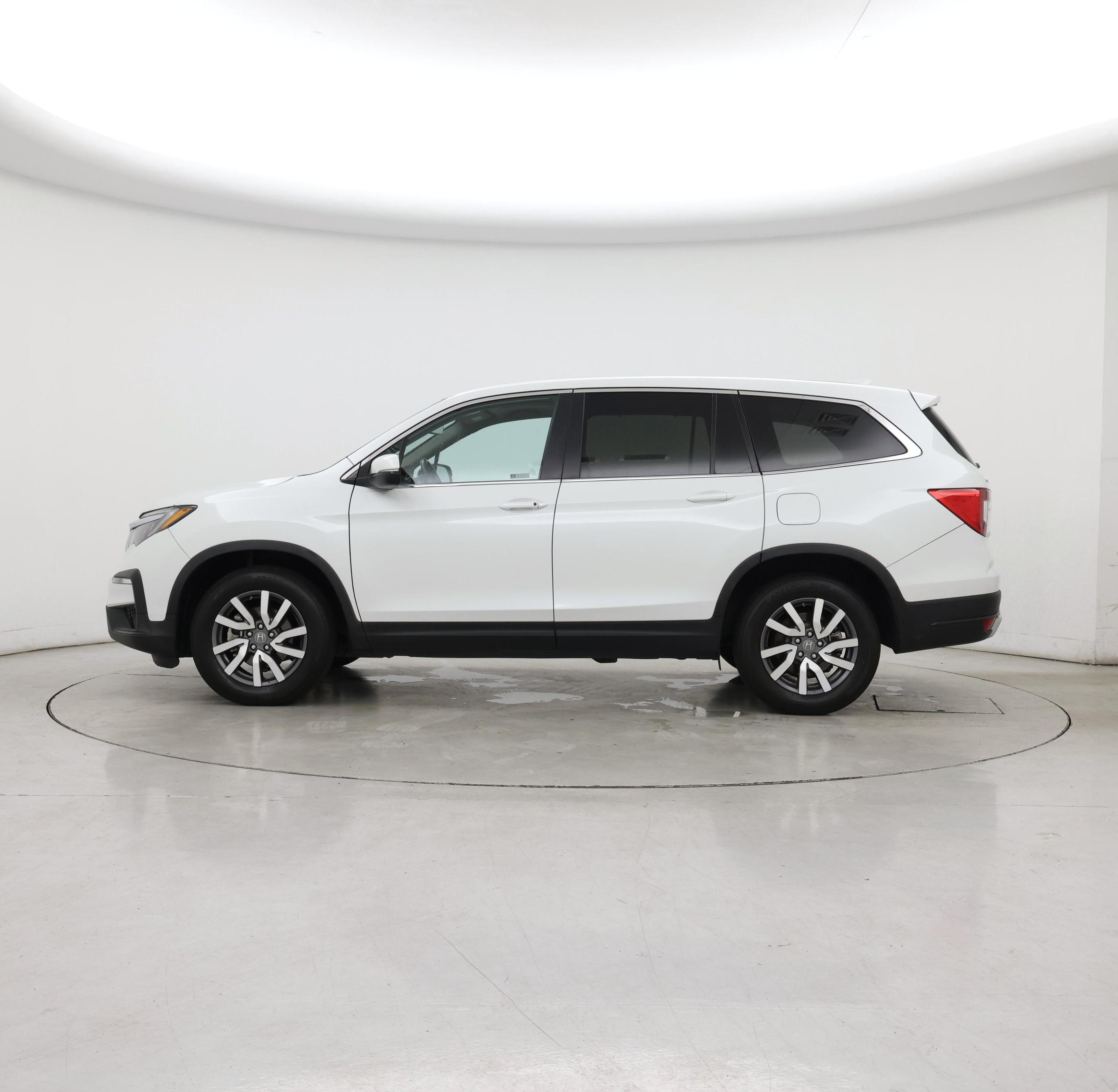 Thumbnail: 2020 Honda Pilot - 3
