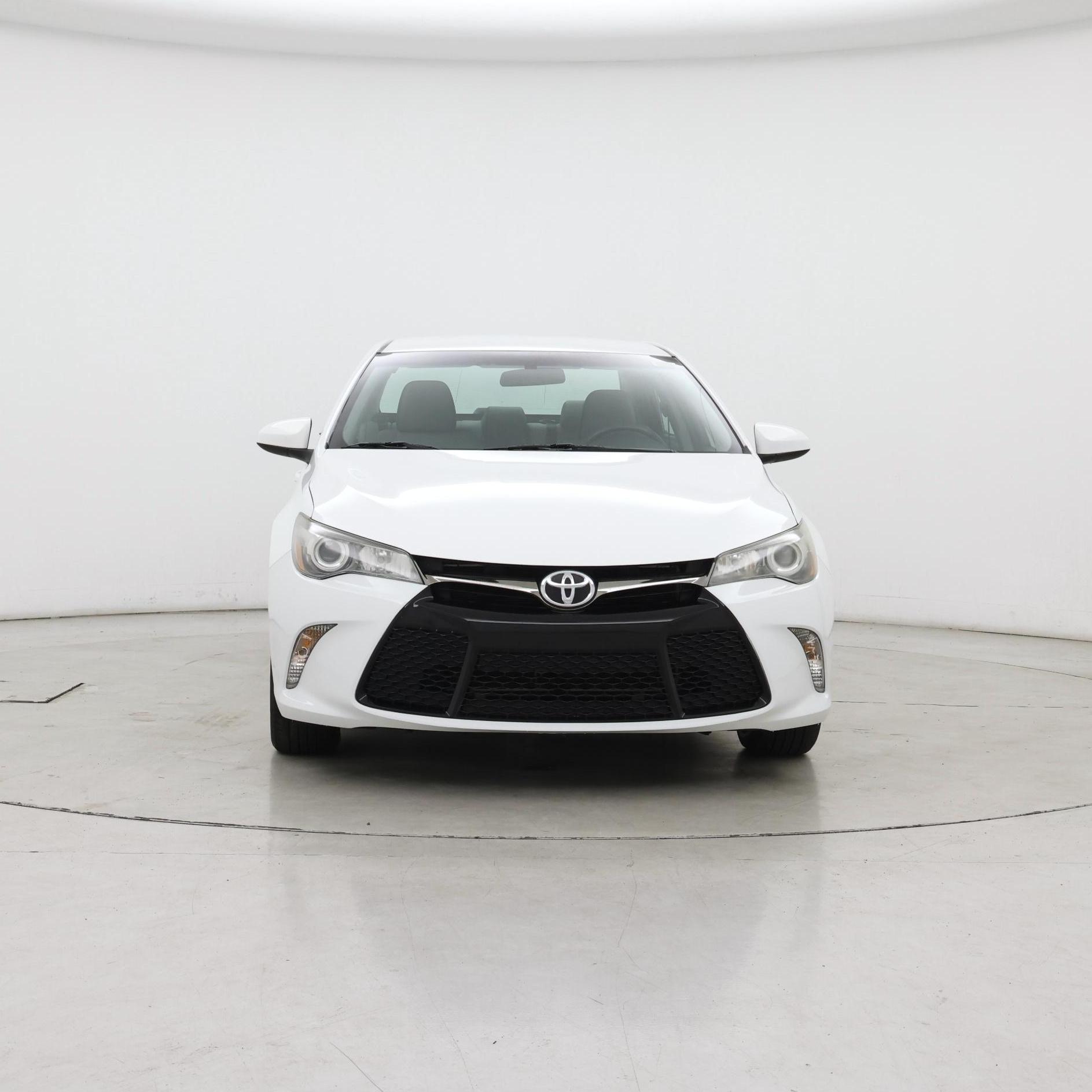 Thumbnail: 2015 Toyota Camry - 5