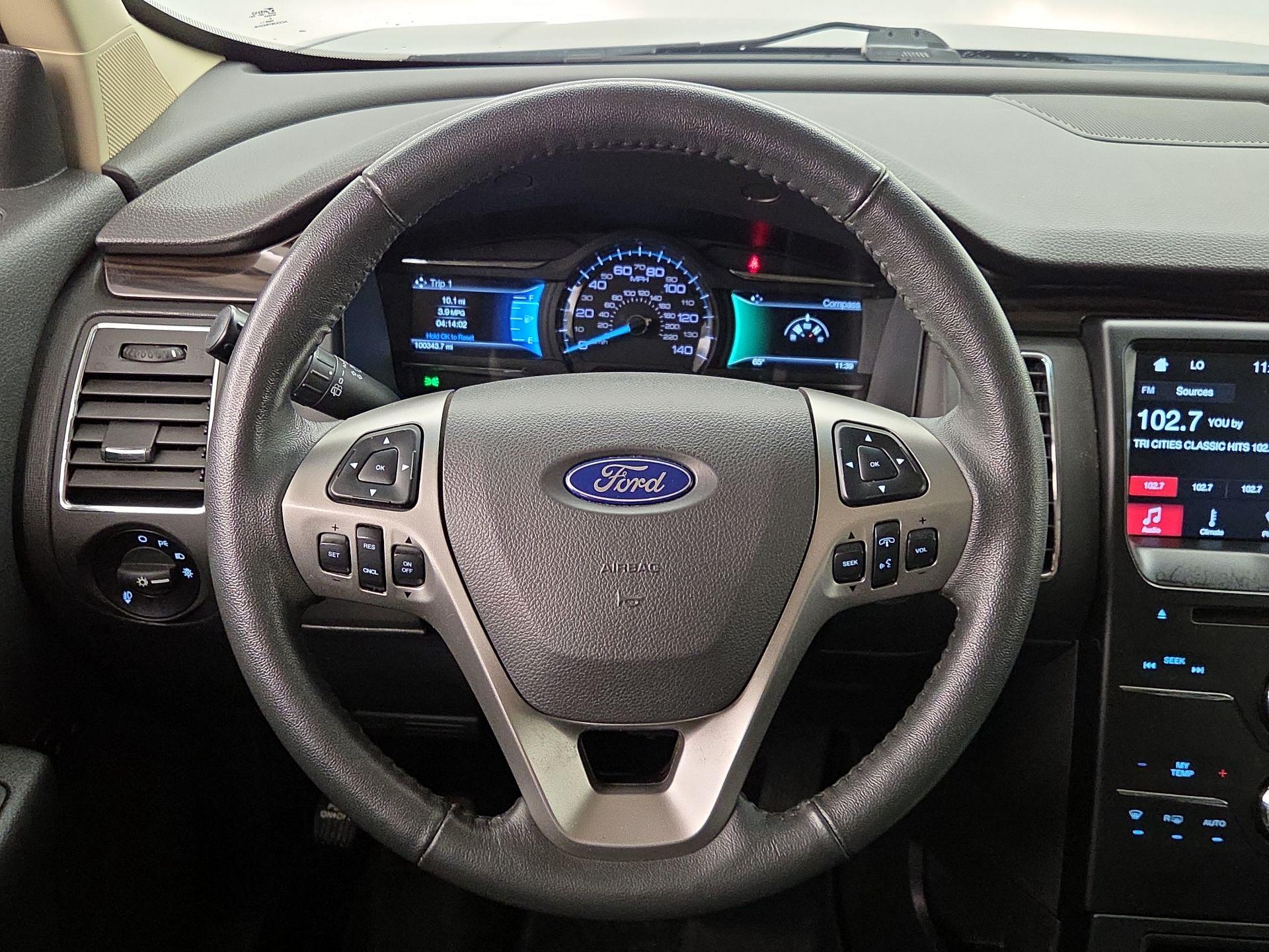 Thumbnail: 2019 Ford Flex - 10