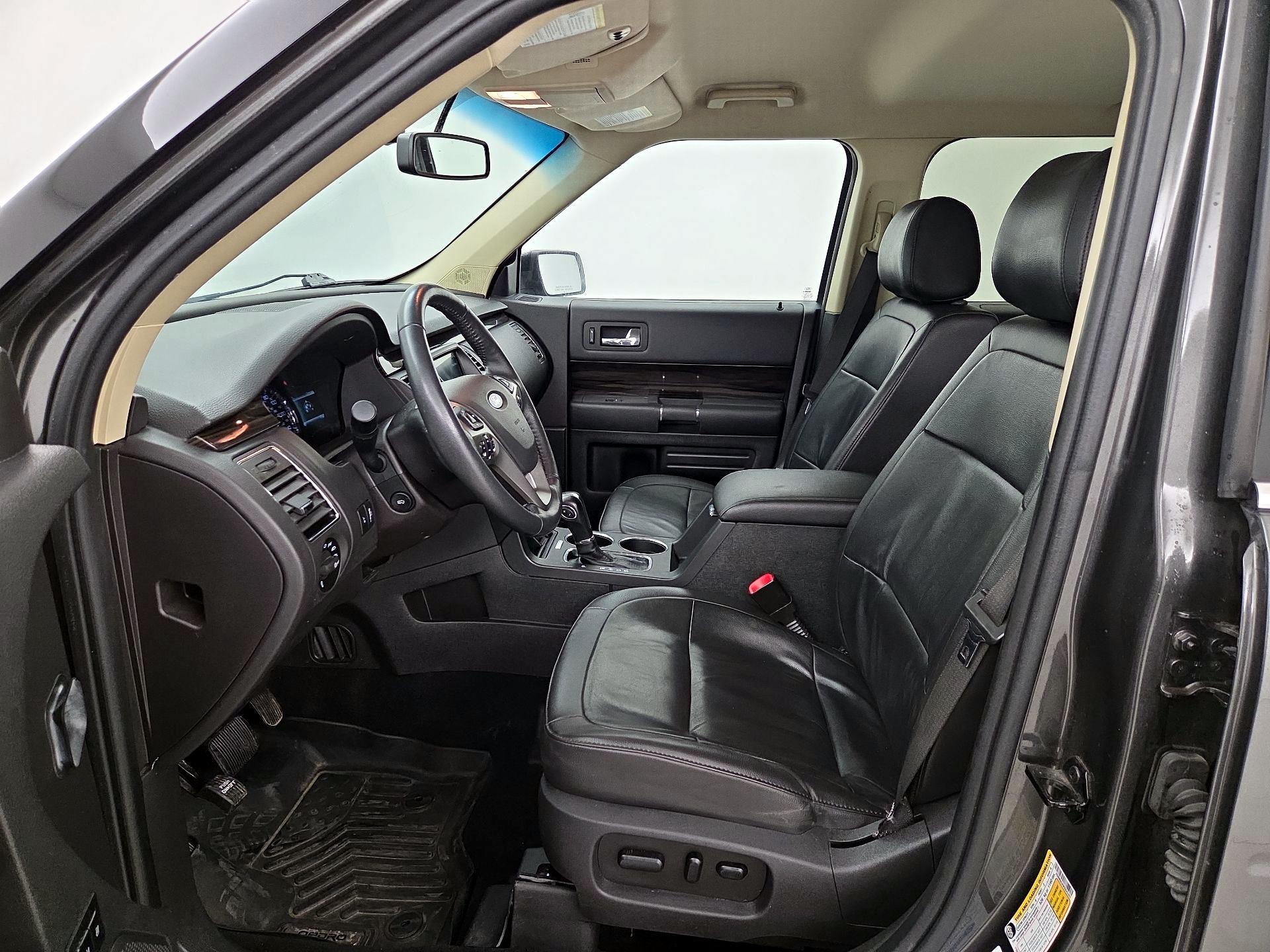 Thumbnail: 2019 Ford Flex - 11