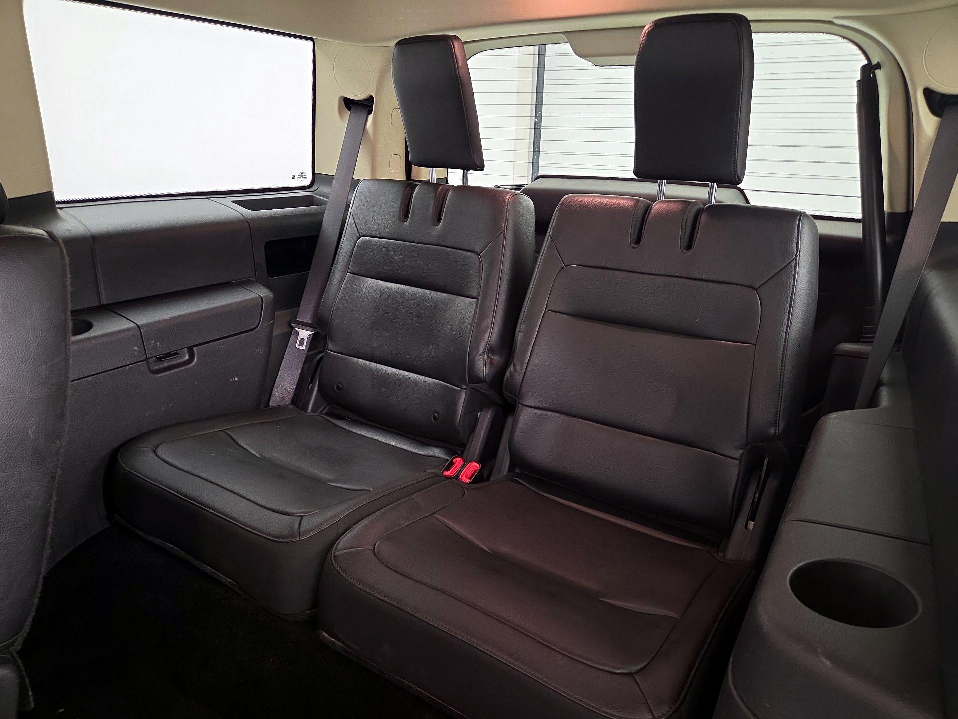 Thumbnail: 2019 Ford Flex - 20