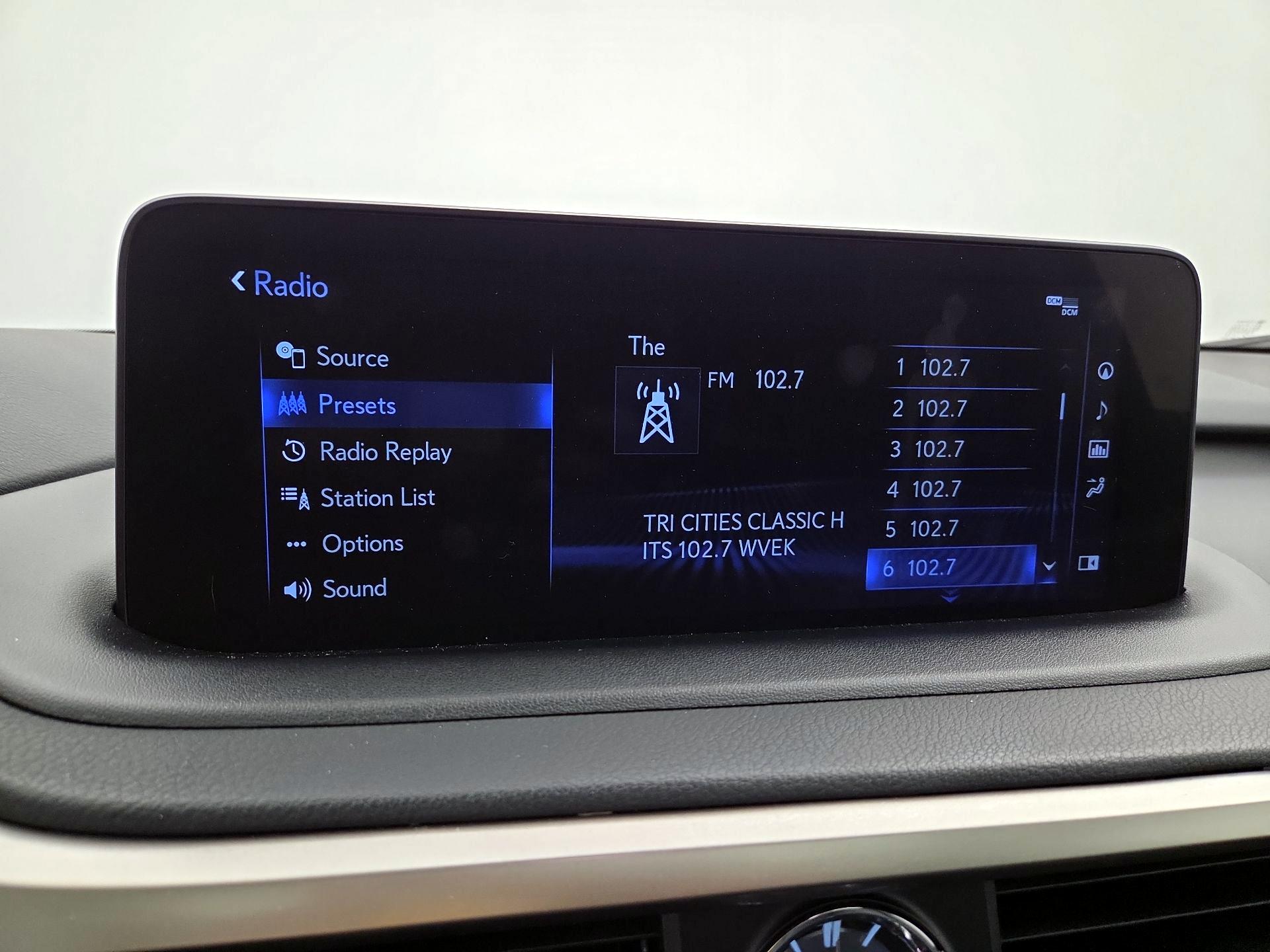 Thumbnail: 2021 Lexus RX - 16