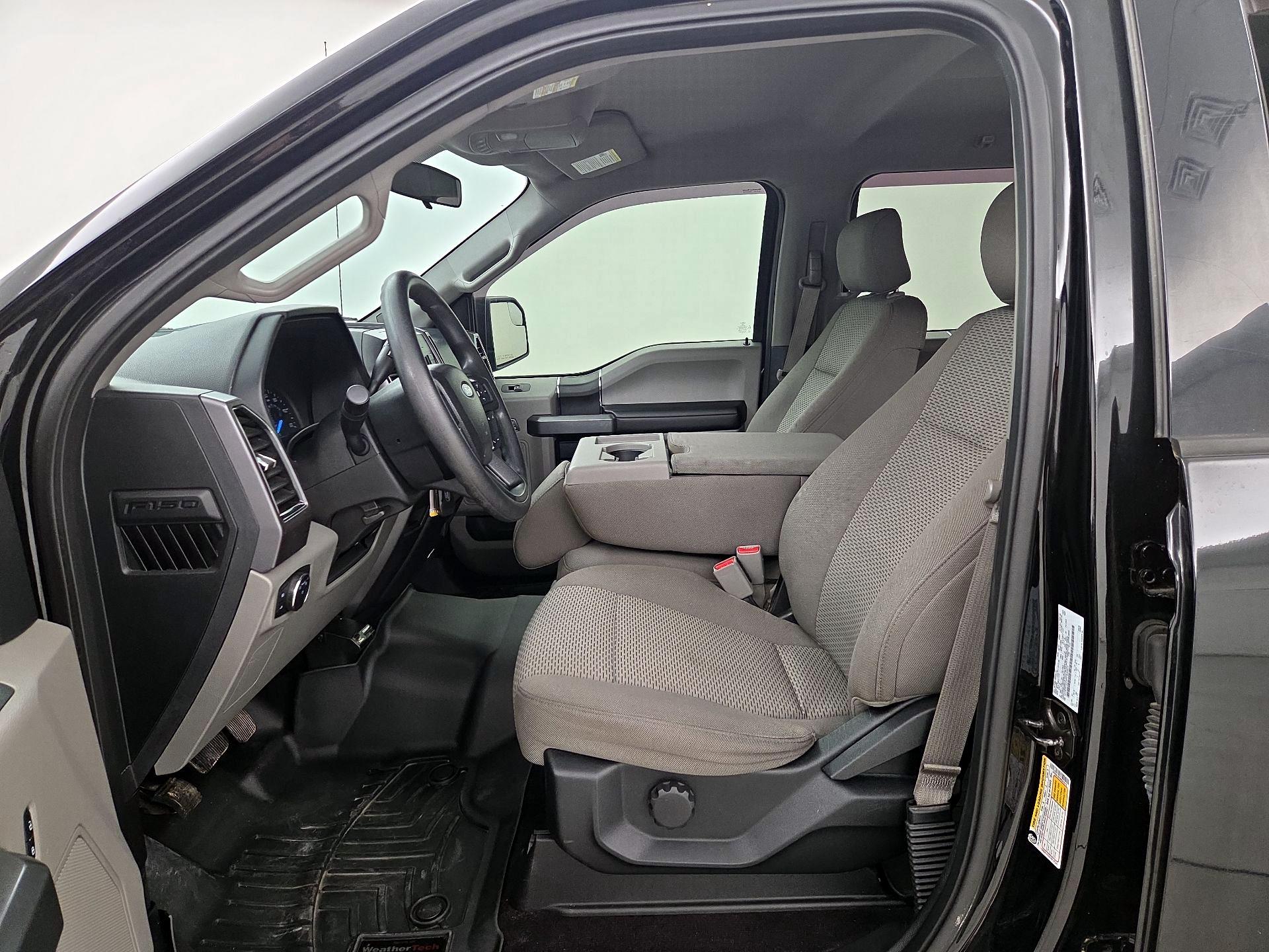 Thumbnail: 2017 Ford F-150 - 11