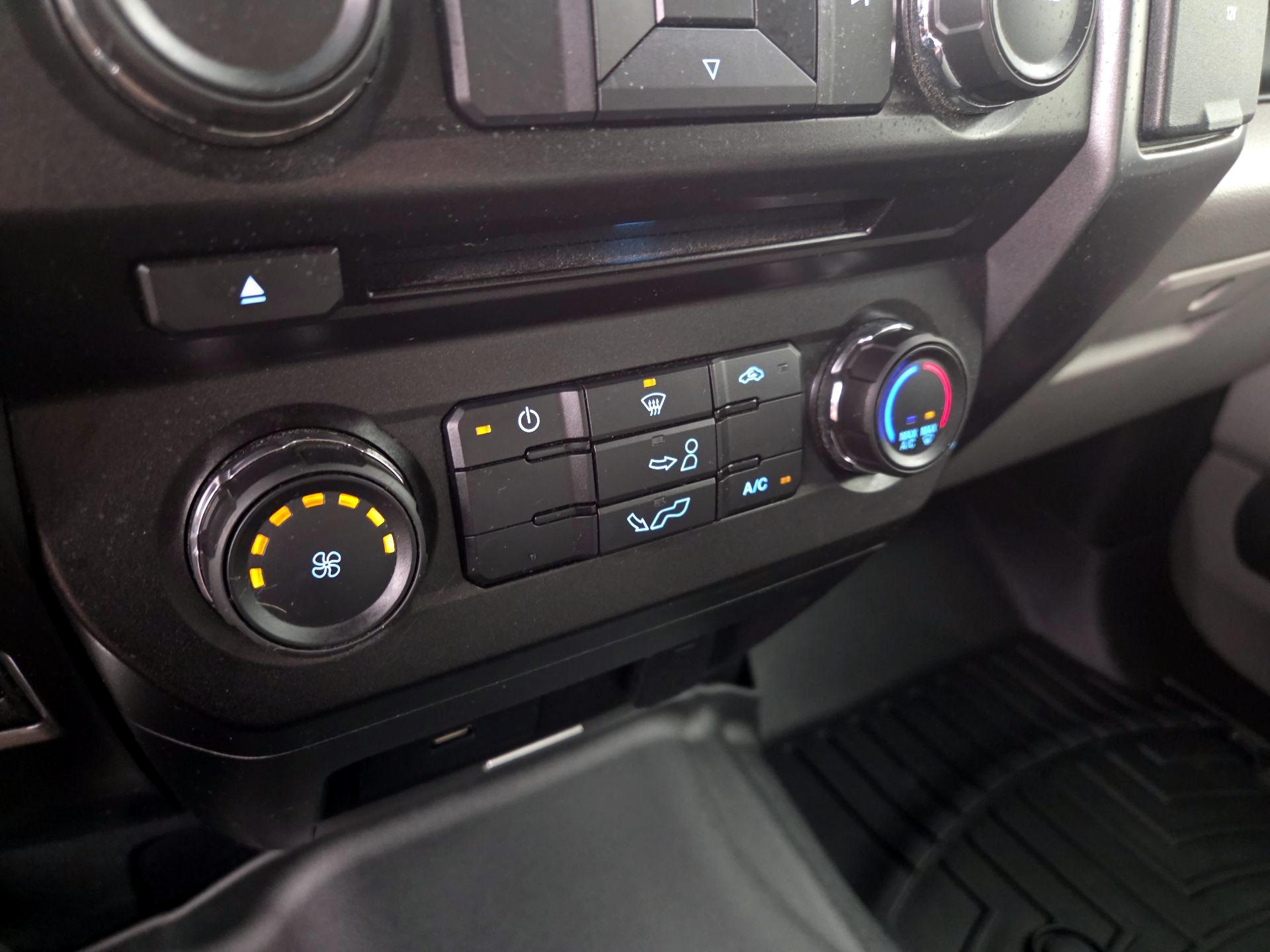 Thumbnail: 2017 Ford F-150 - 15