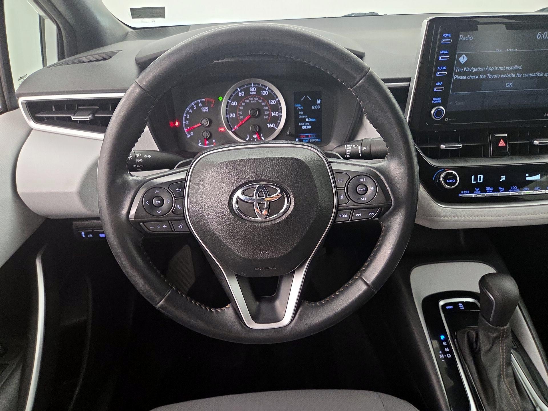 Thumbnail: 2021 Toyota Corolla - 10