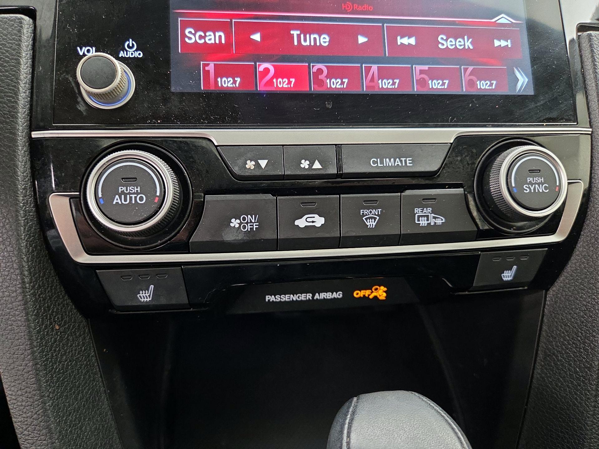 Thumbnail: 2019 Honda Civic - 16