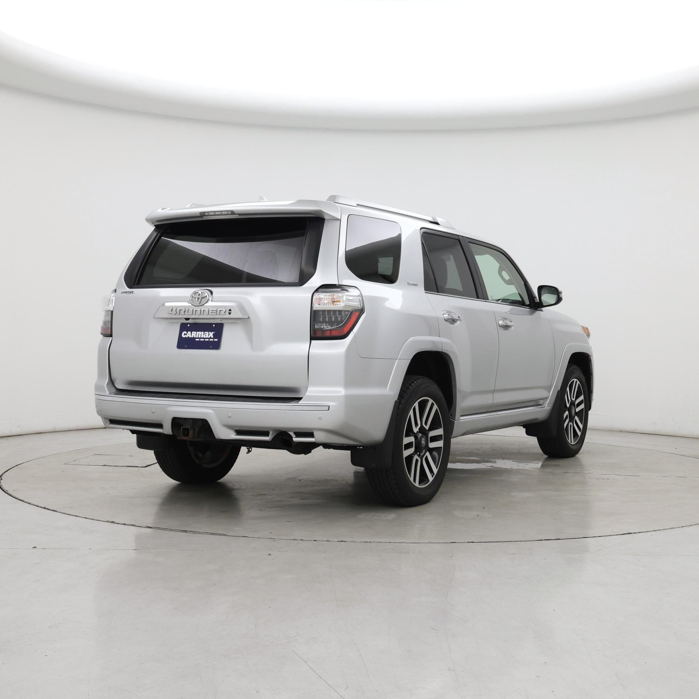 Thumbnail: 2018 Toyota 4Runner - 8
