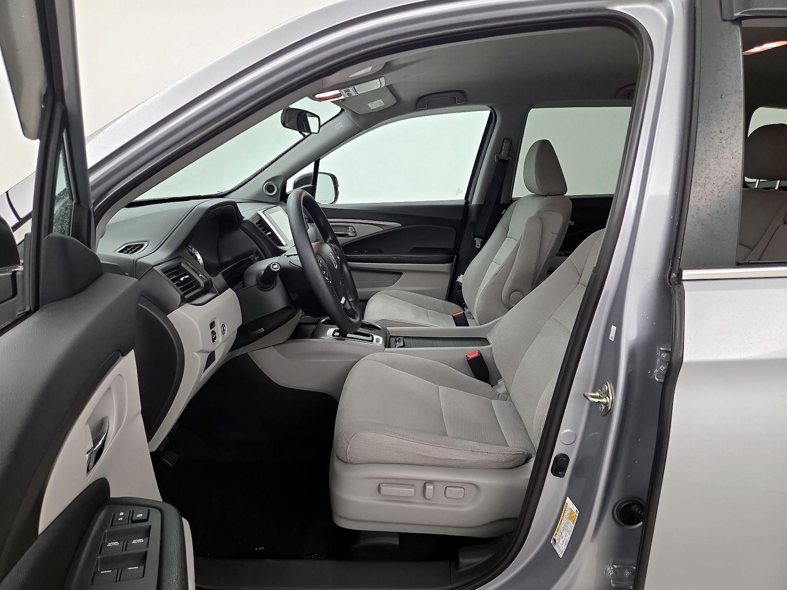 2018 Honda Pilot EX - Photo 12