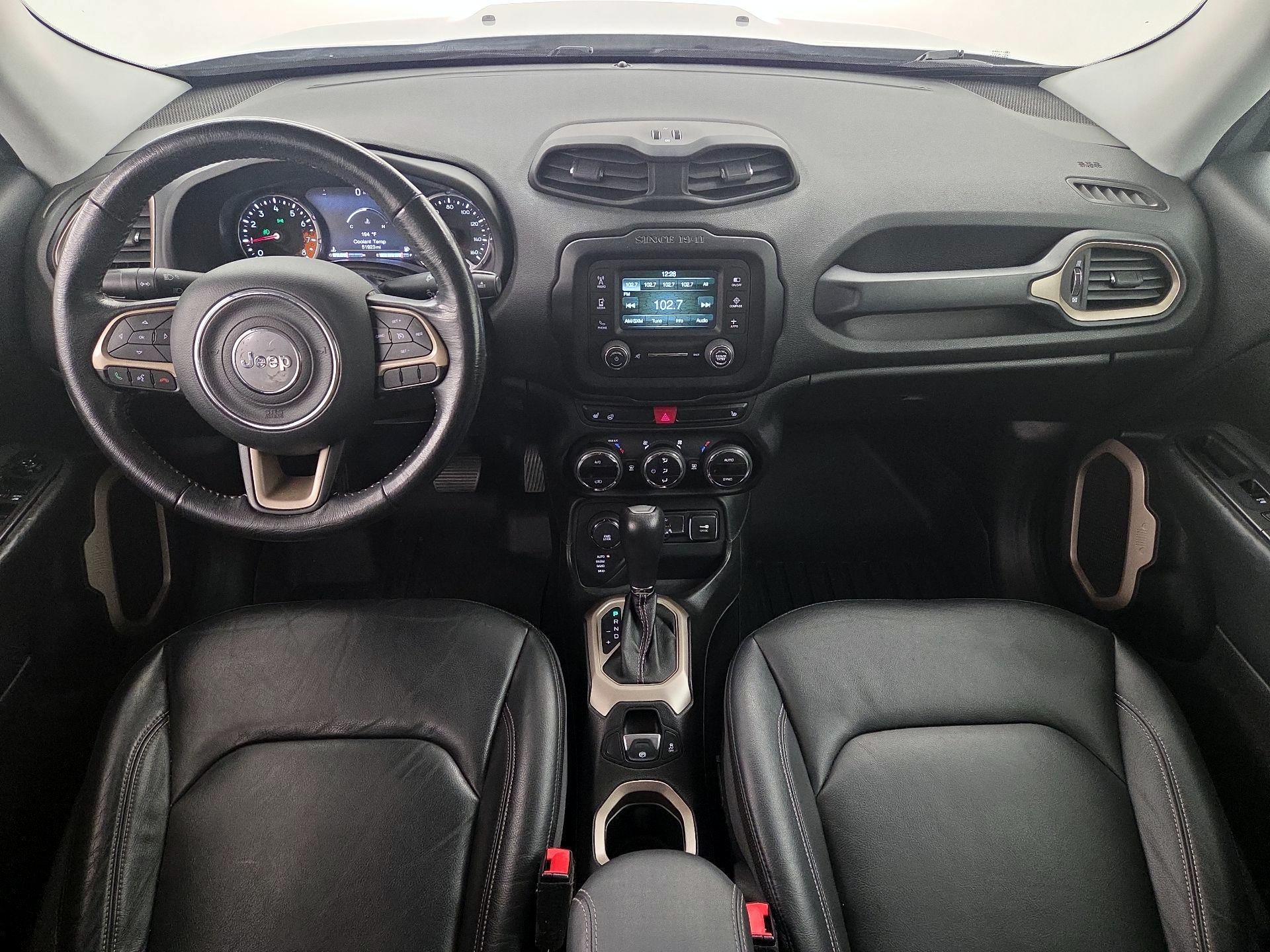 Thumbnail: 2016 Jeep Renegade - 9