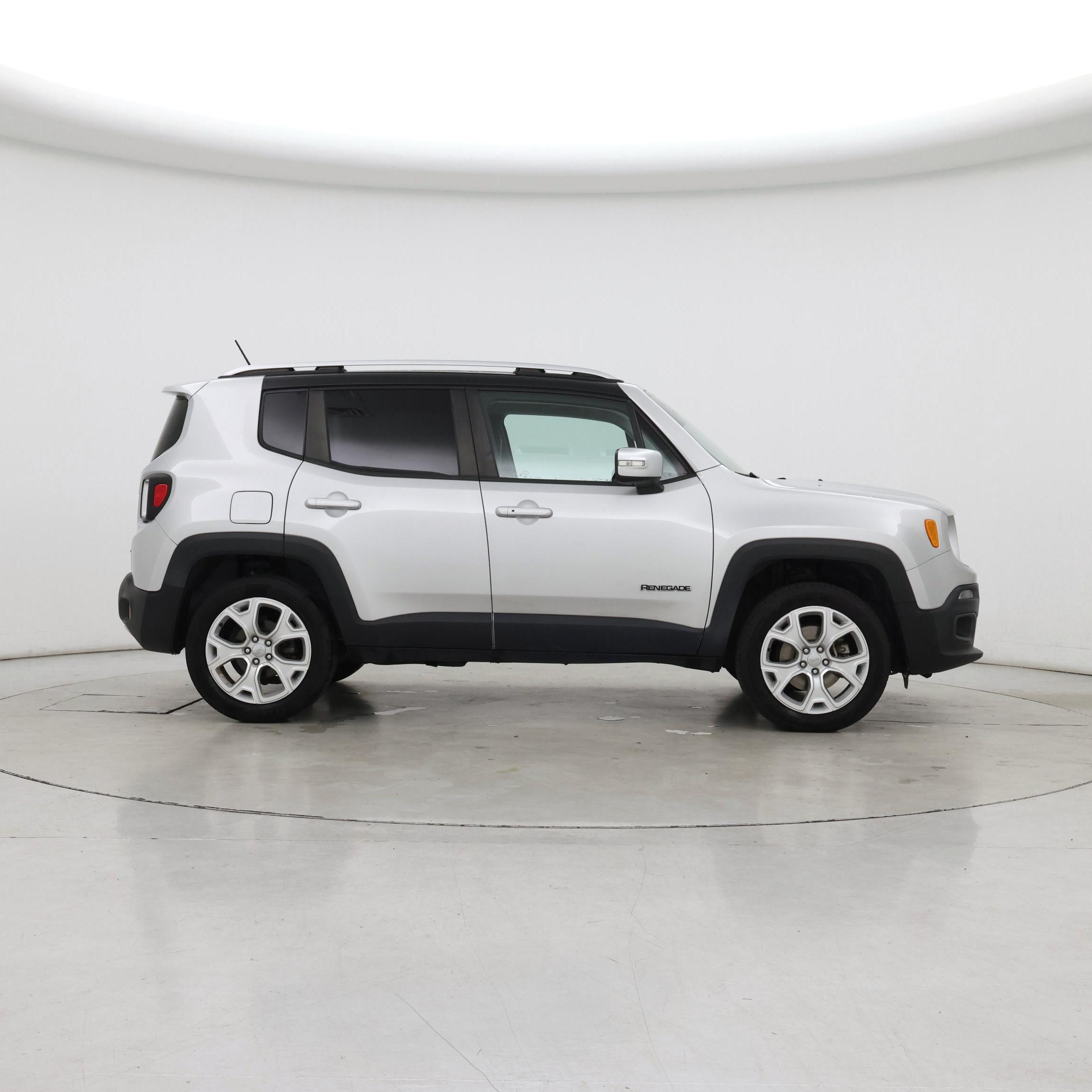 Thumbnail: 2016 Jeep Renegade - 7