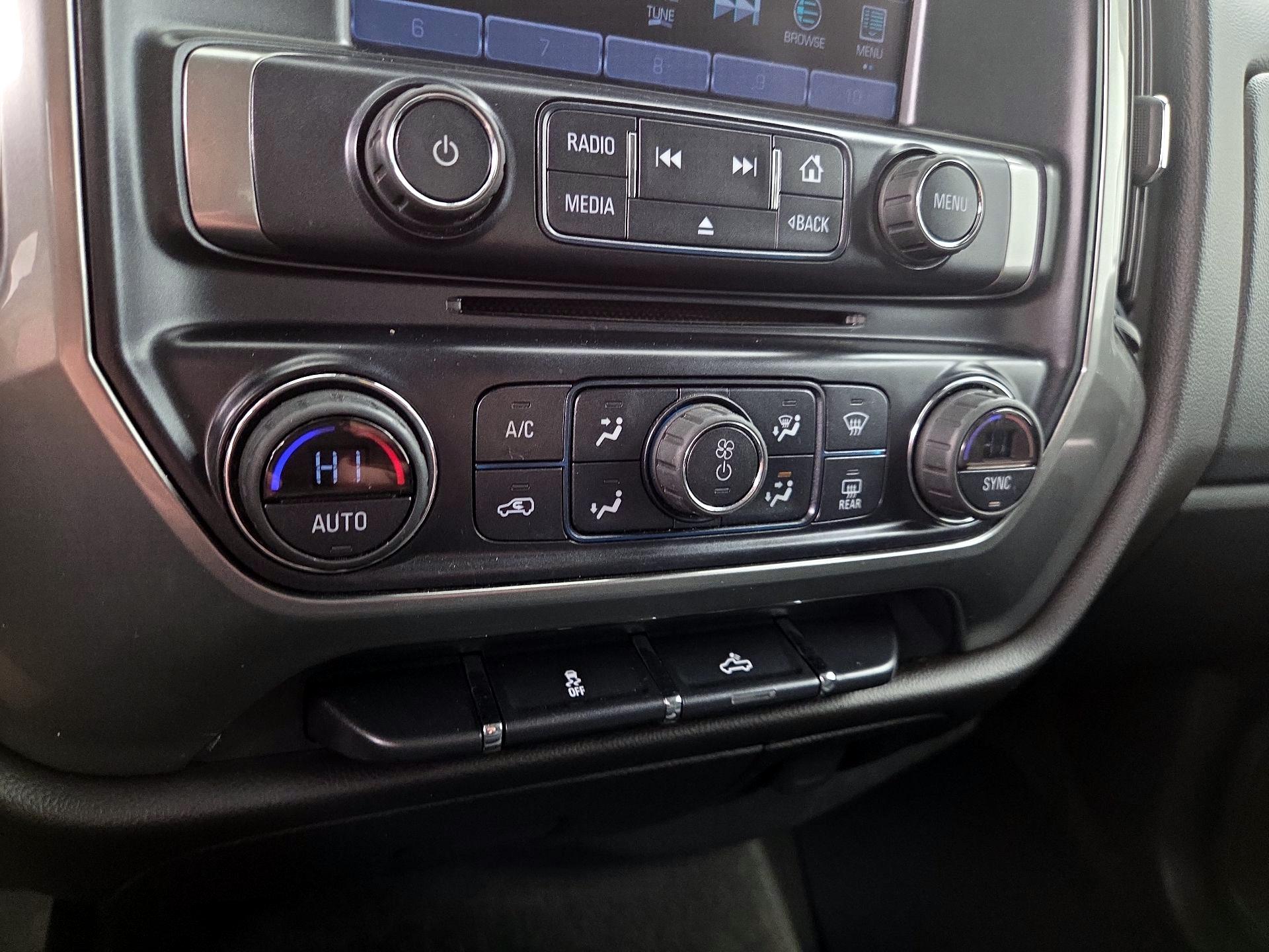 Thumbnail: 2016 Chevrolet Silverado 1500 - 16