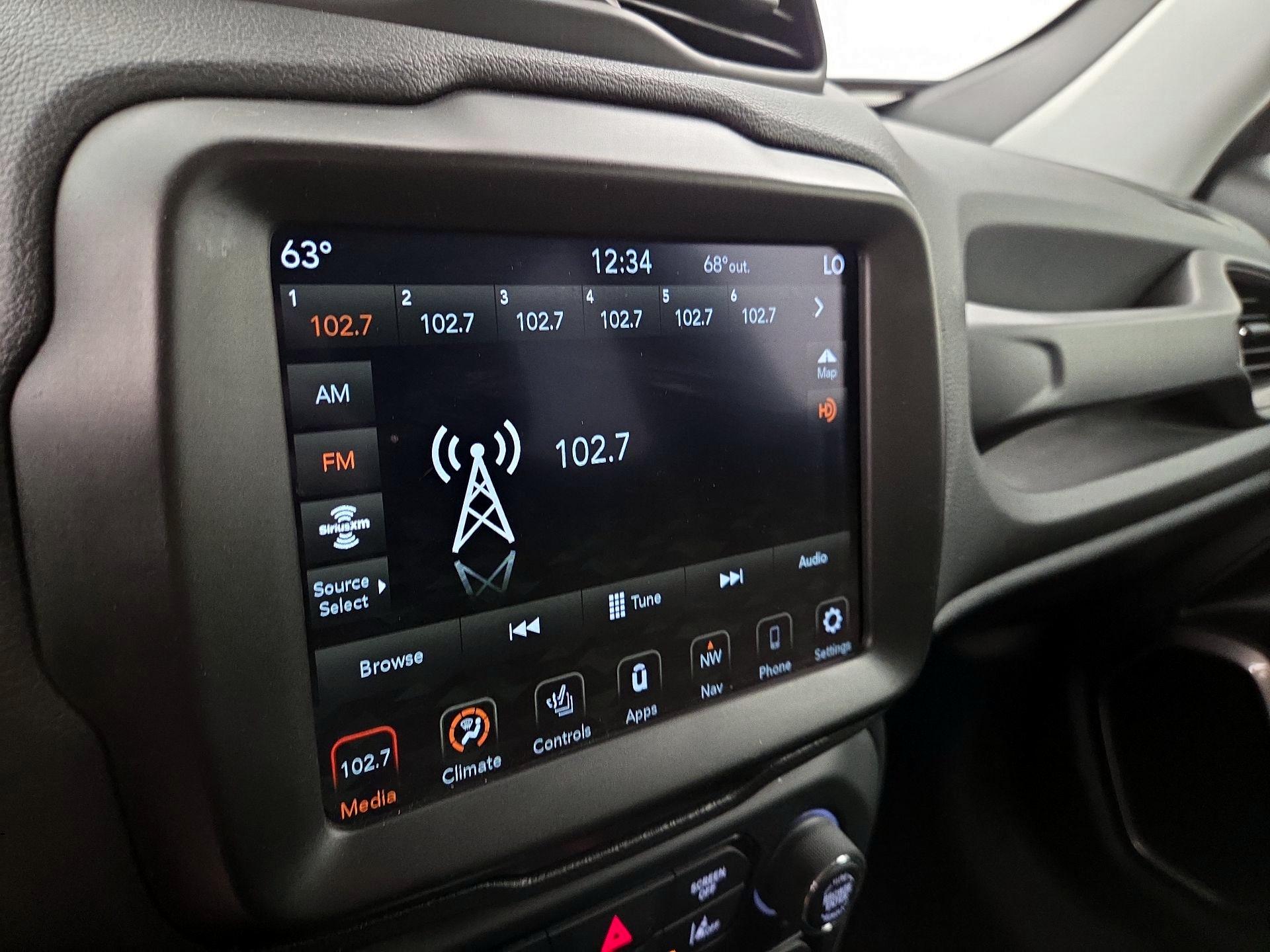 Thumbnail: 2022 Jeep Renegade - 16