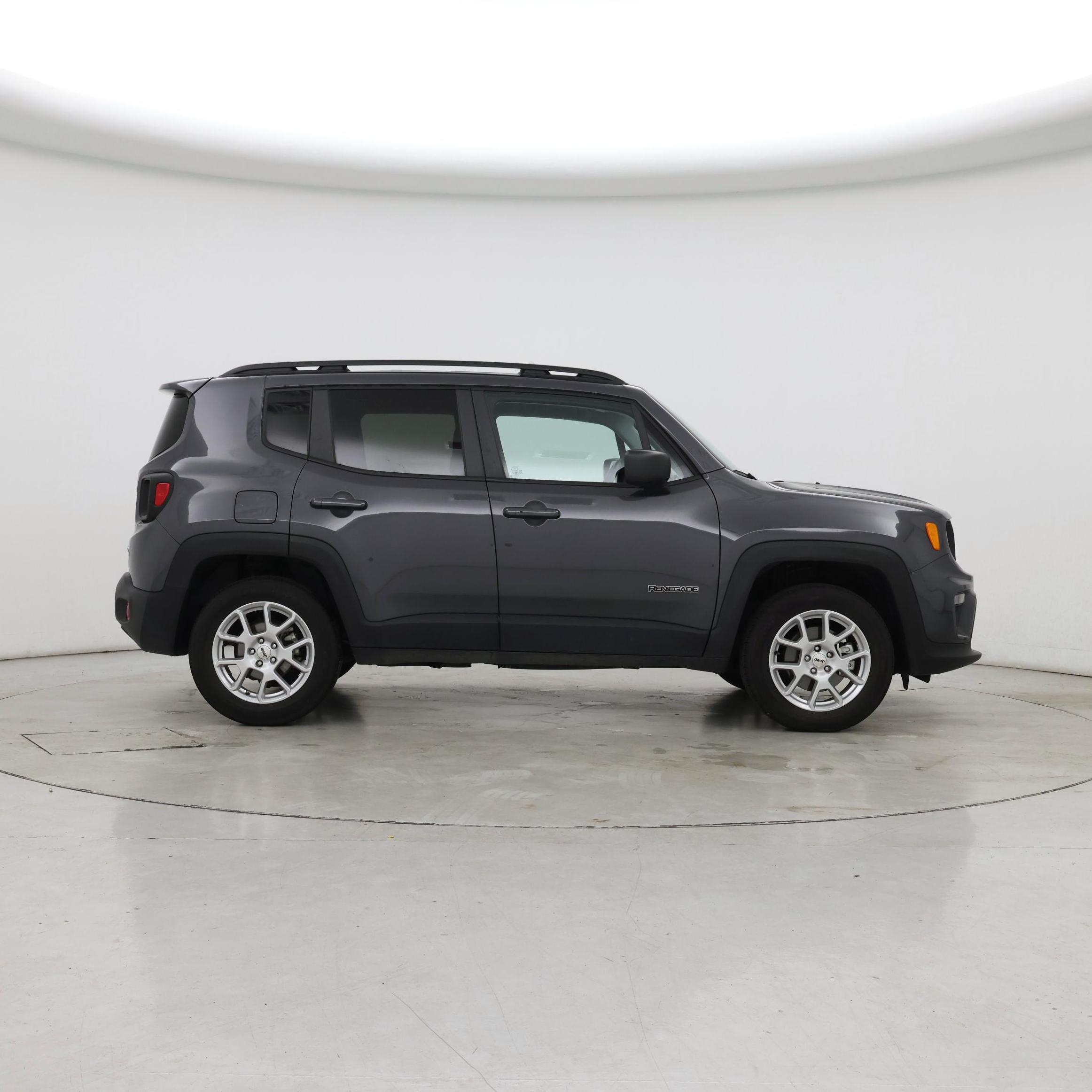 Thumbnail: 2022 Jeep Renegade - 7