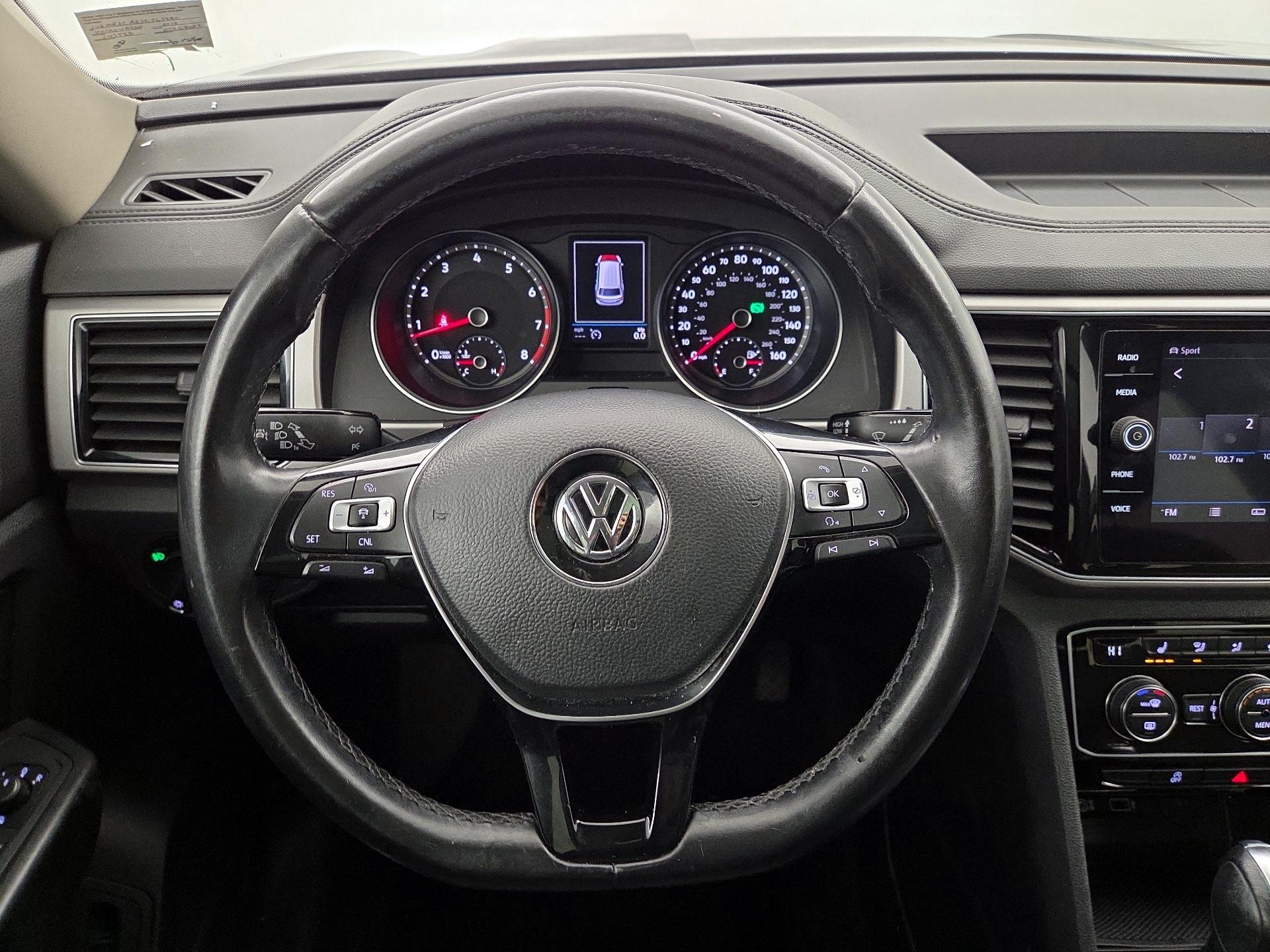 Thumbnail: 2018 Volkswagen Atlas - 10