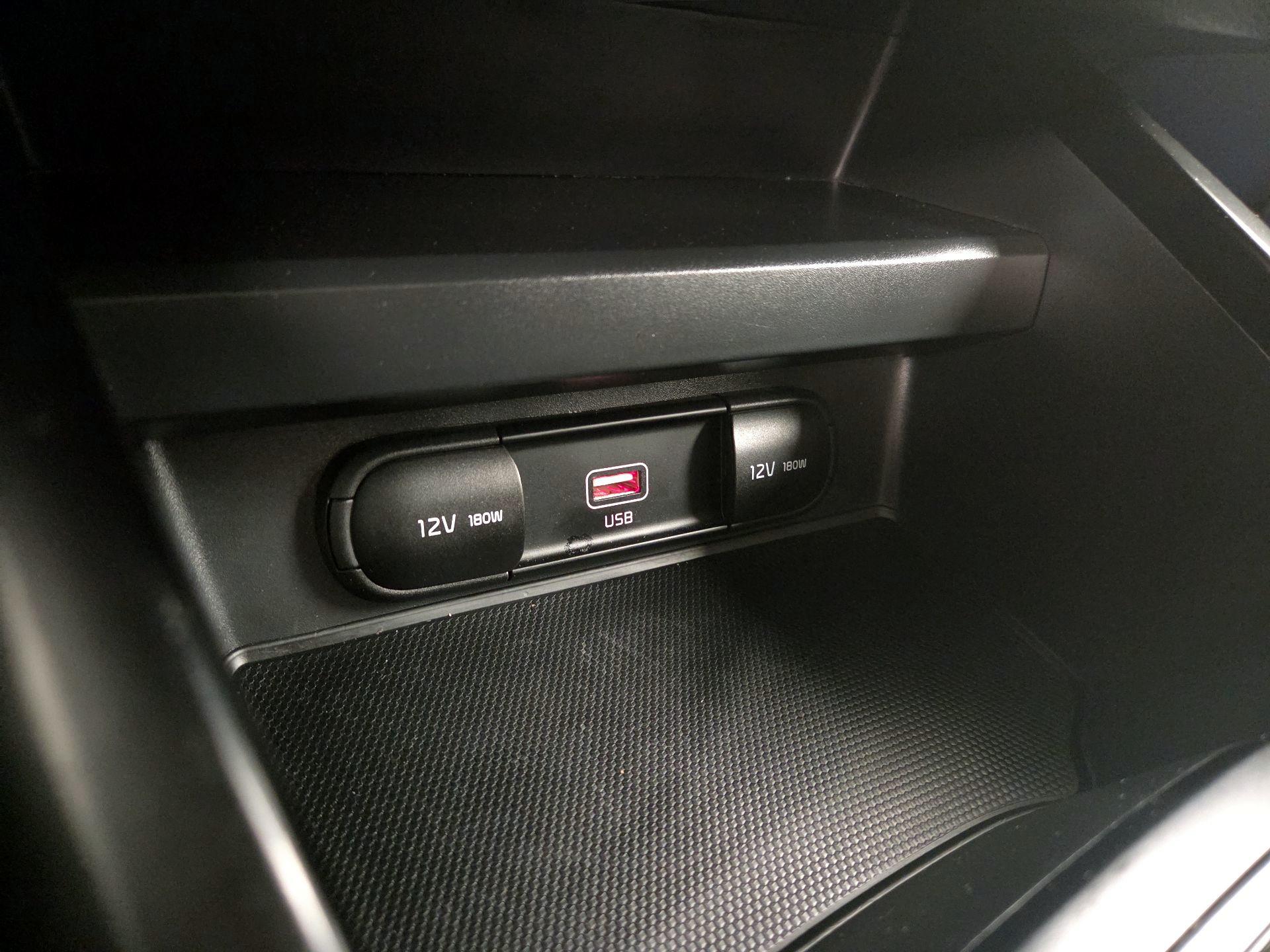 Thumbnail: 2020 Kia Soul - 18