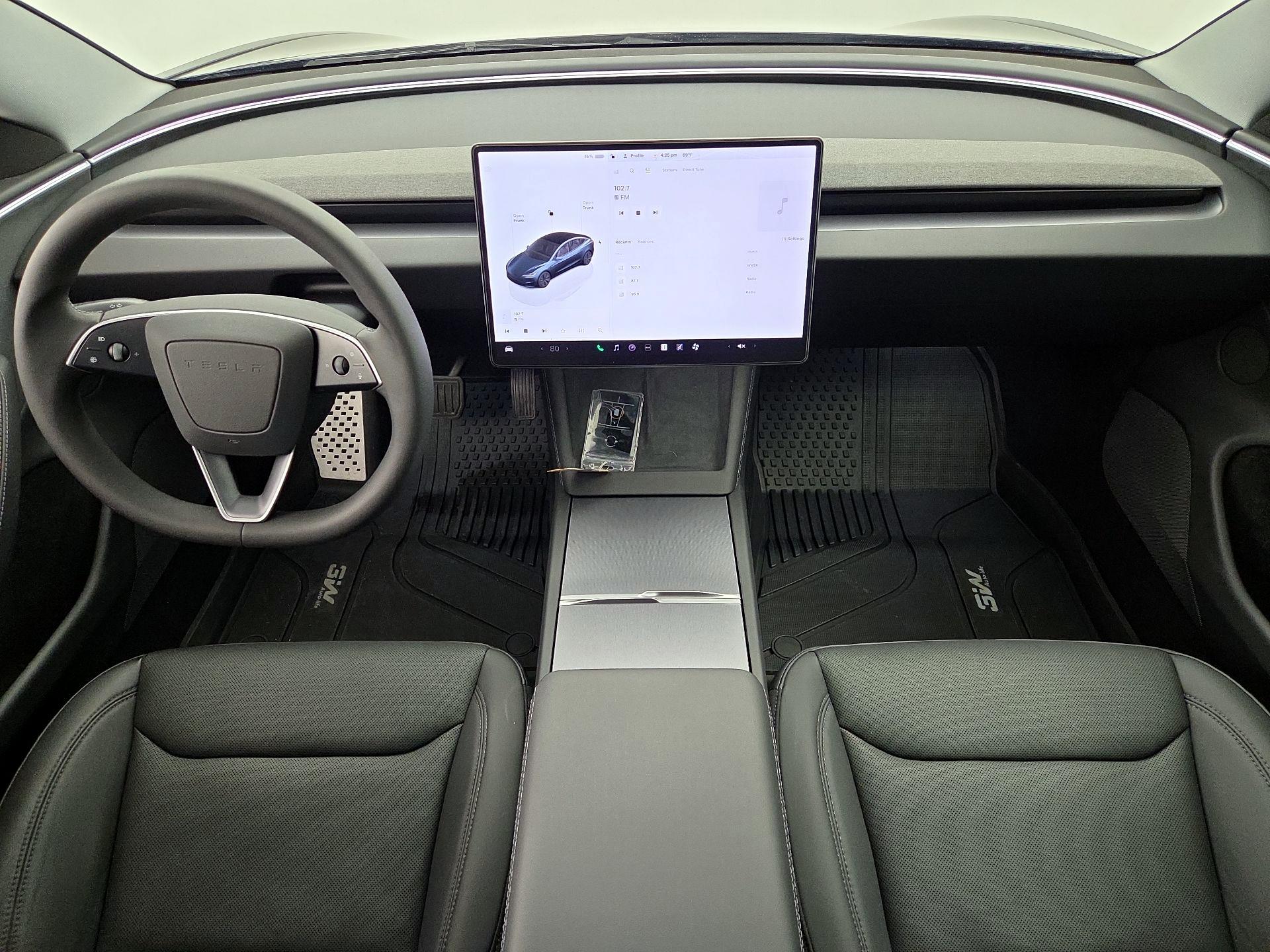 Thumbnail: 2026 Tesla Model 3 - 9