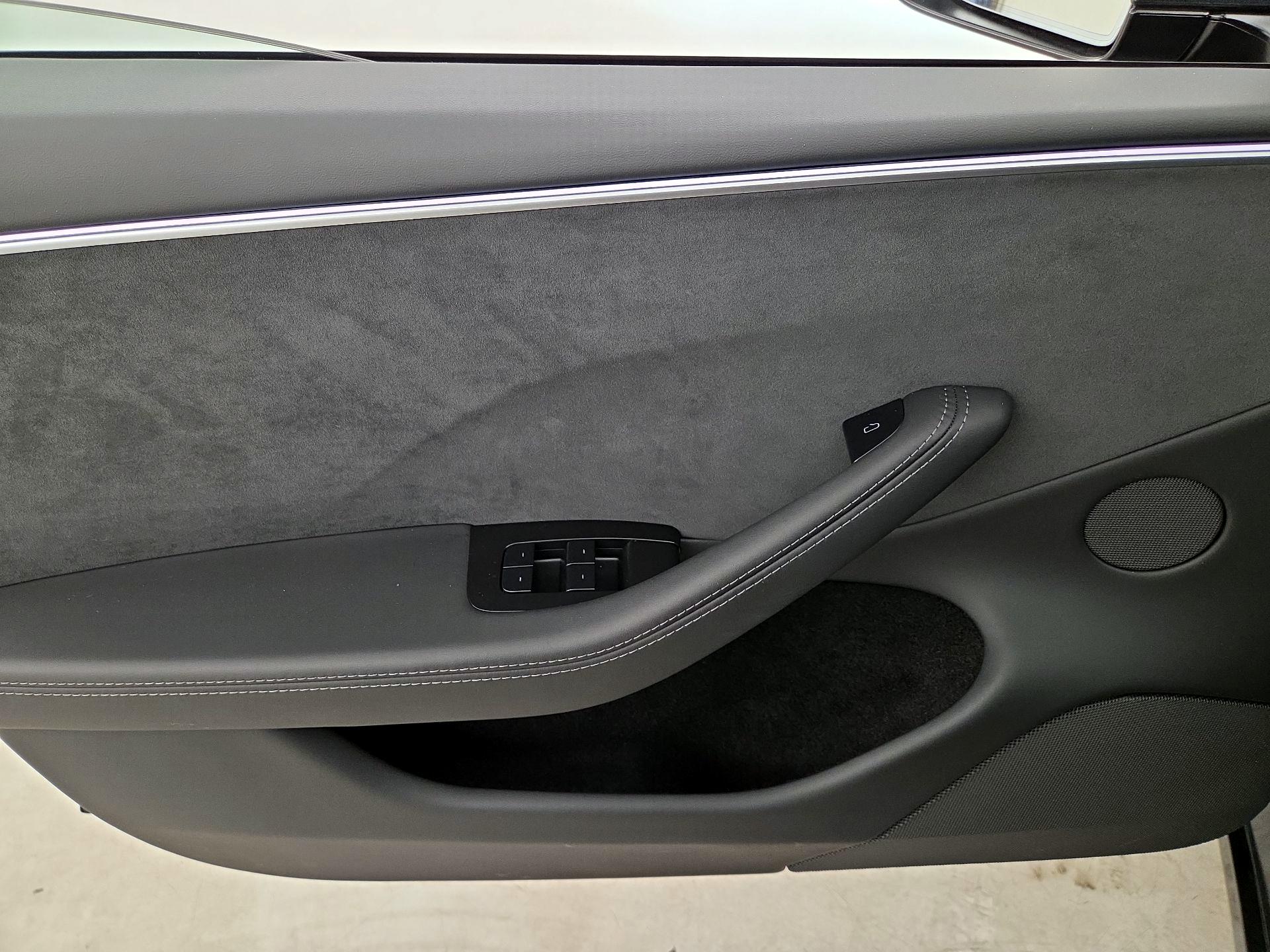 Thumbnail: 2026 Tesla Model 3 - 12