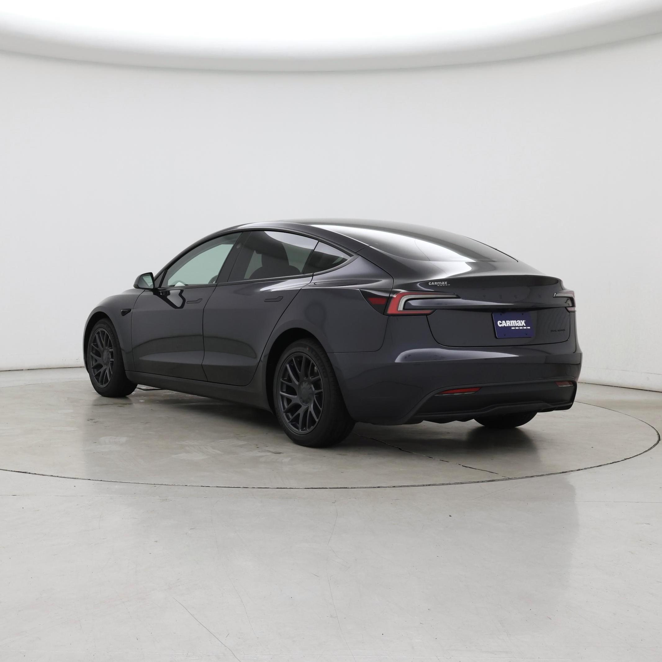 Thumbnail: 2026 Tesla Model 3 - 2