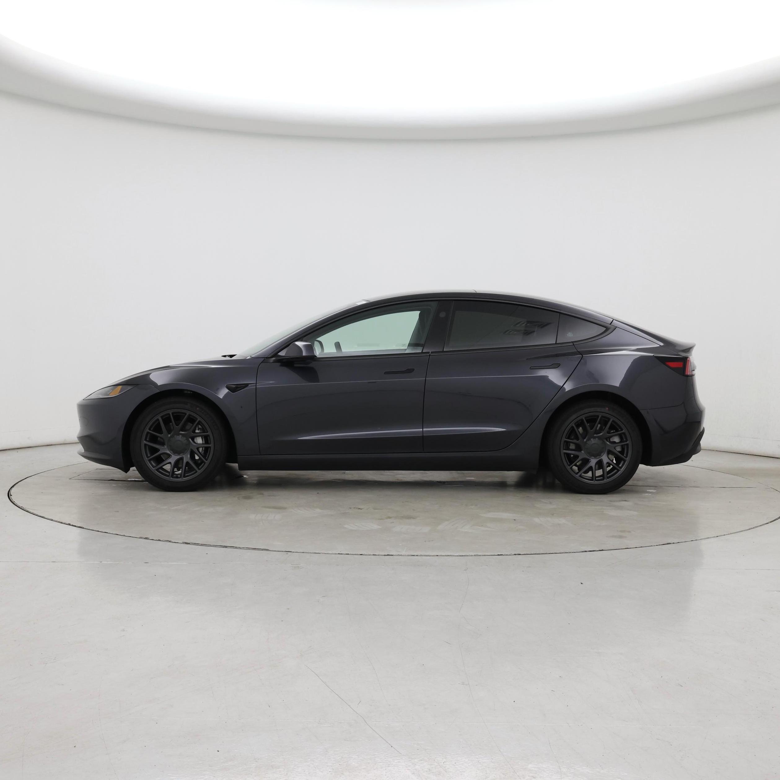 Thumbnail: 2026 Tesla Model 3 - 3