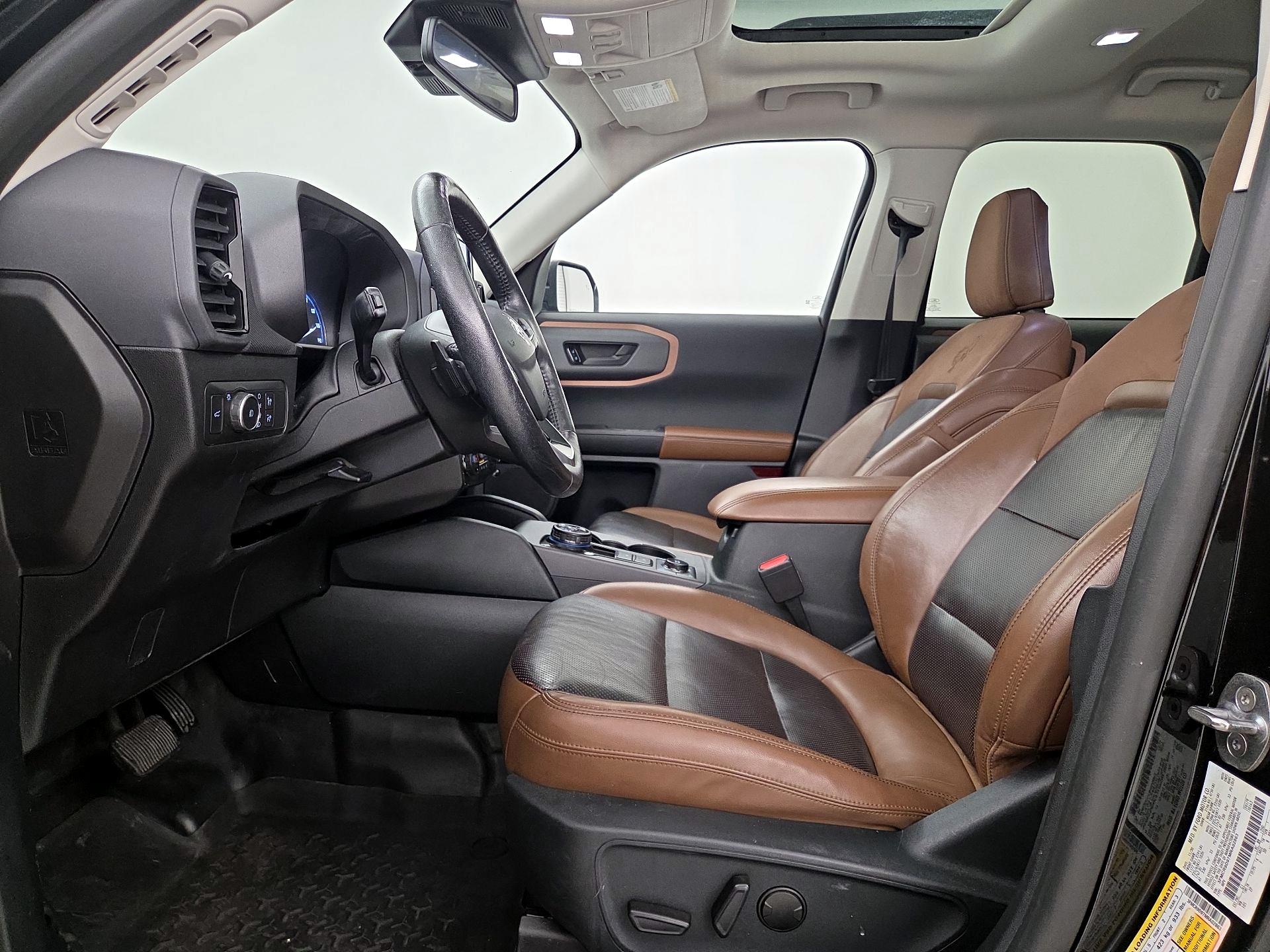 Thumbnail: 2021 Ford Bronco Sport - 11