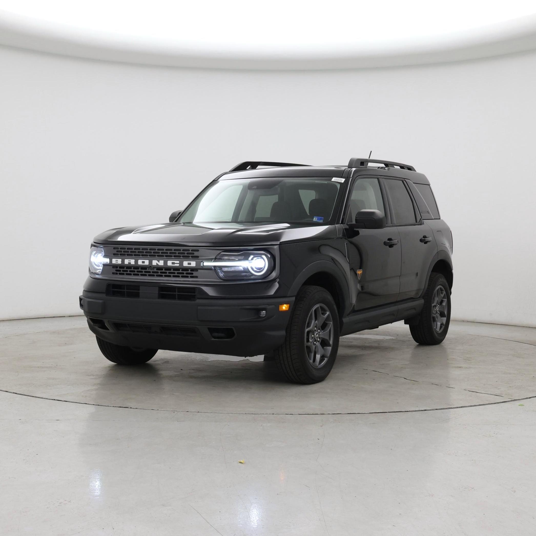 Thumbnail: 2021 Ford Bronco Sport - 4