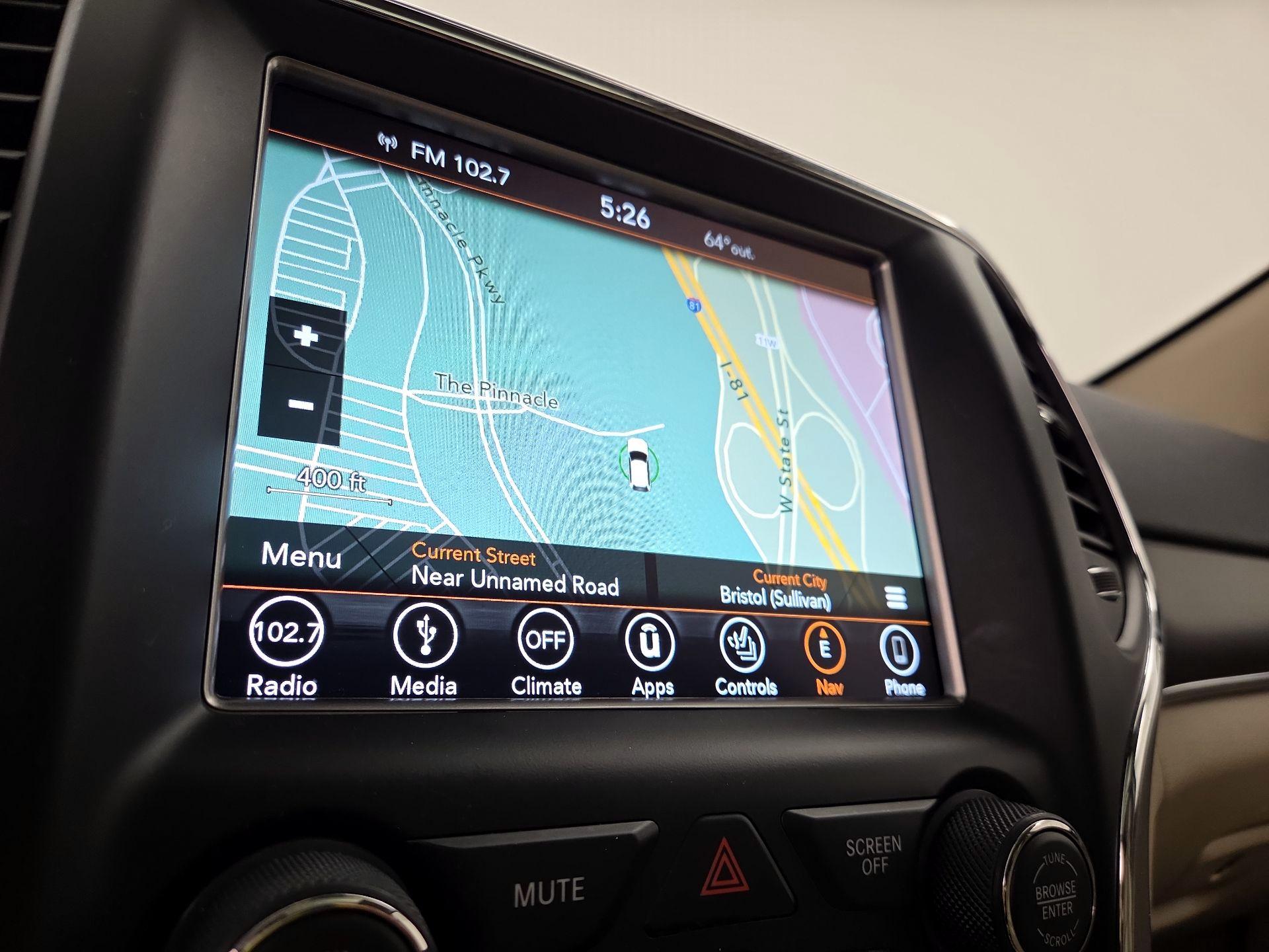 Thumbnail: 2018 Jeep Grand Cherokee - 14
