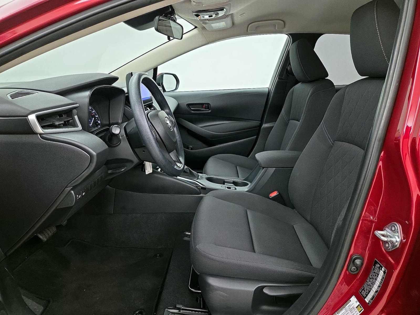 2023 Toyota Corolla LE - Photo 12
