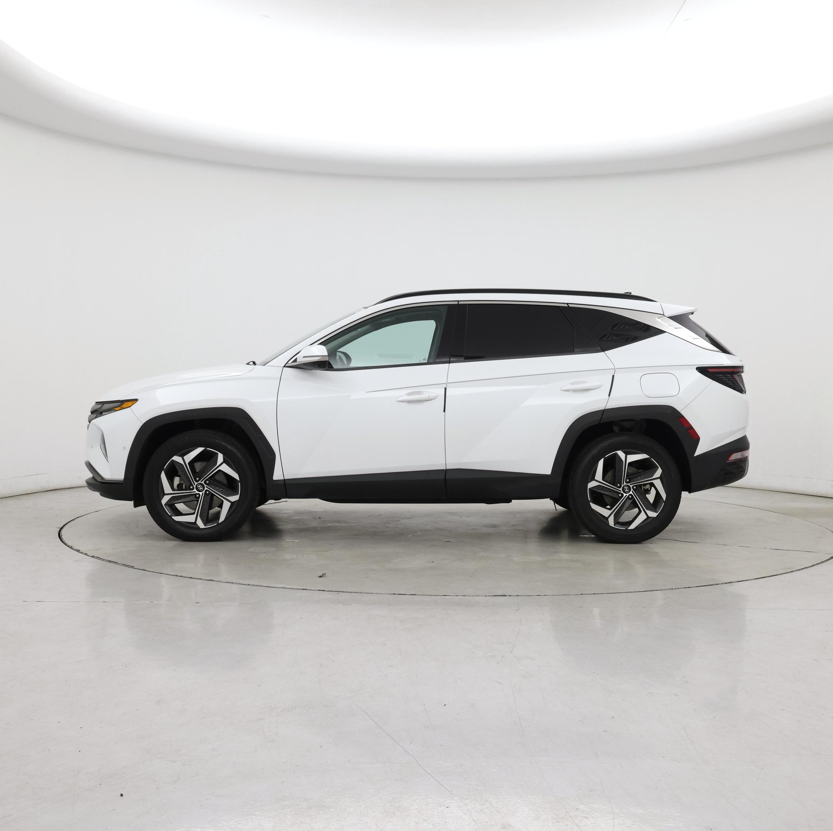 Thumbnail: 2022 Hyundai Tucson - 3