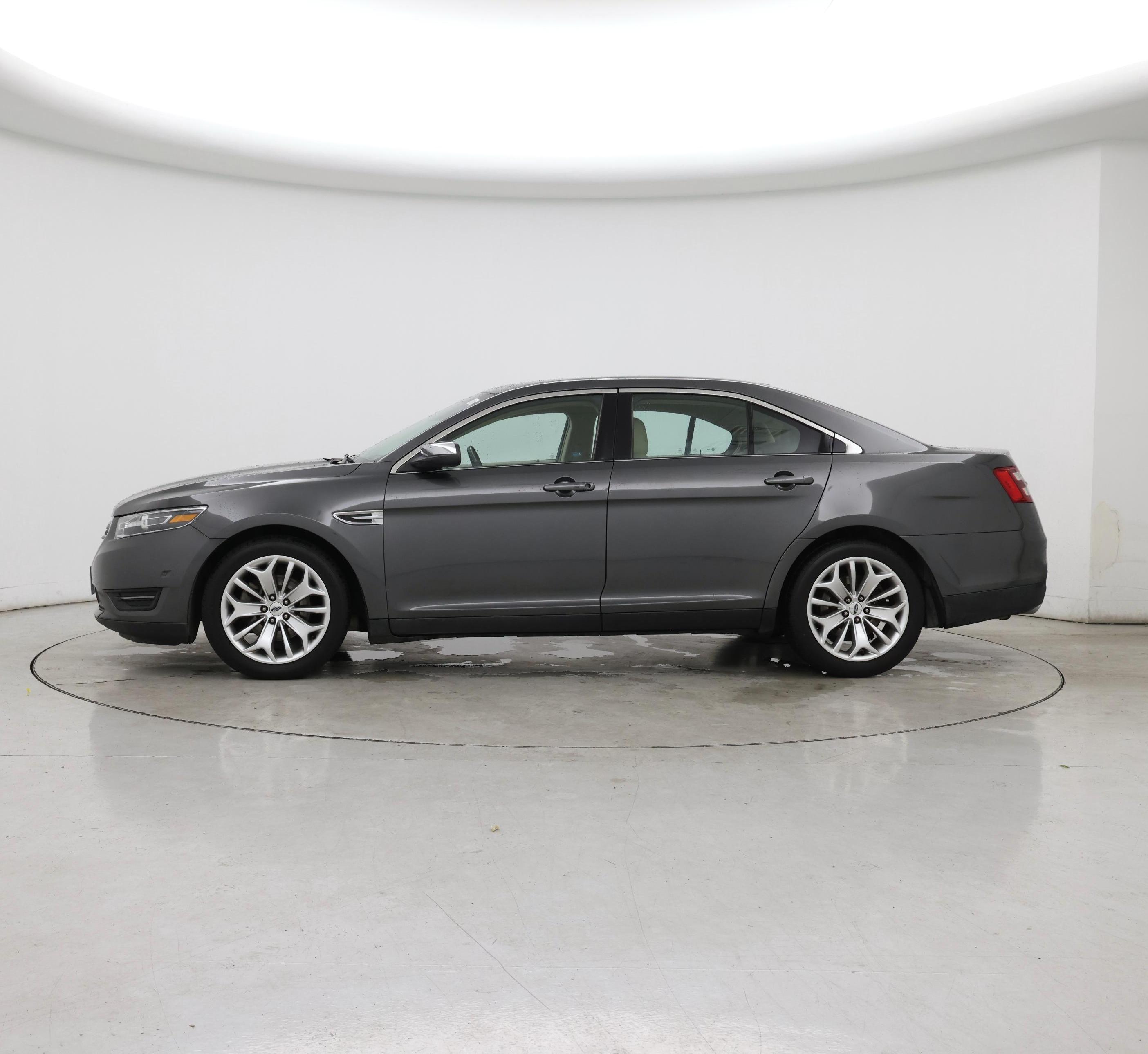 Thumbnail: 2015 Ford Taurus - 3