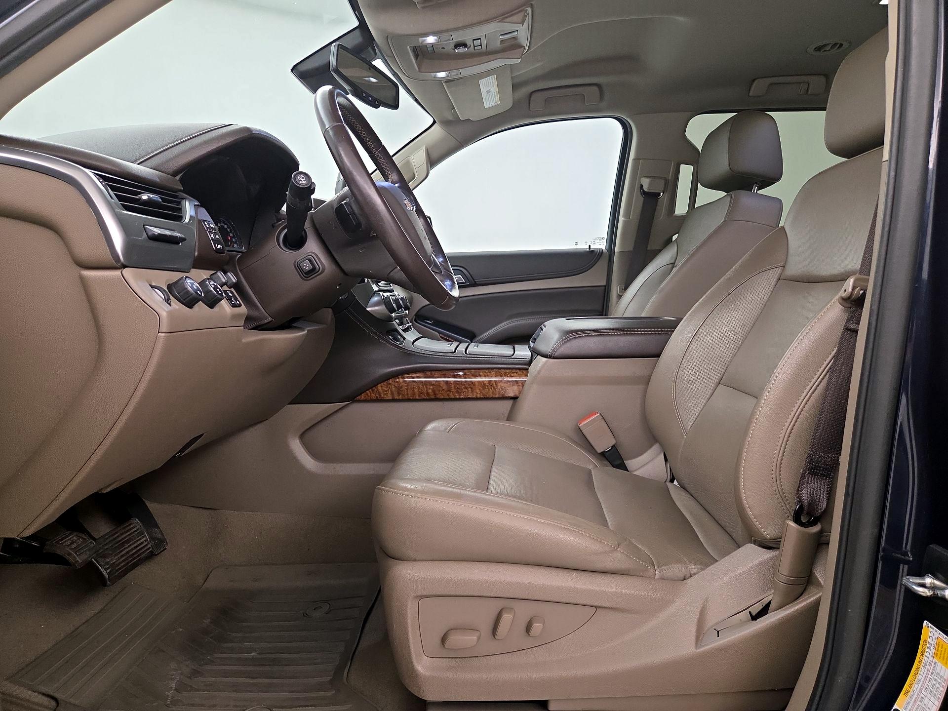 Thumbnail: 2020 Chevrolet Tahoe - 11