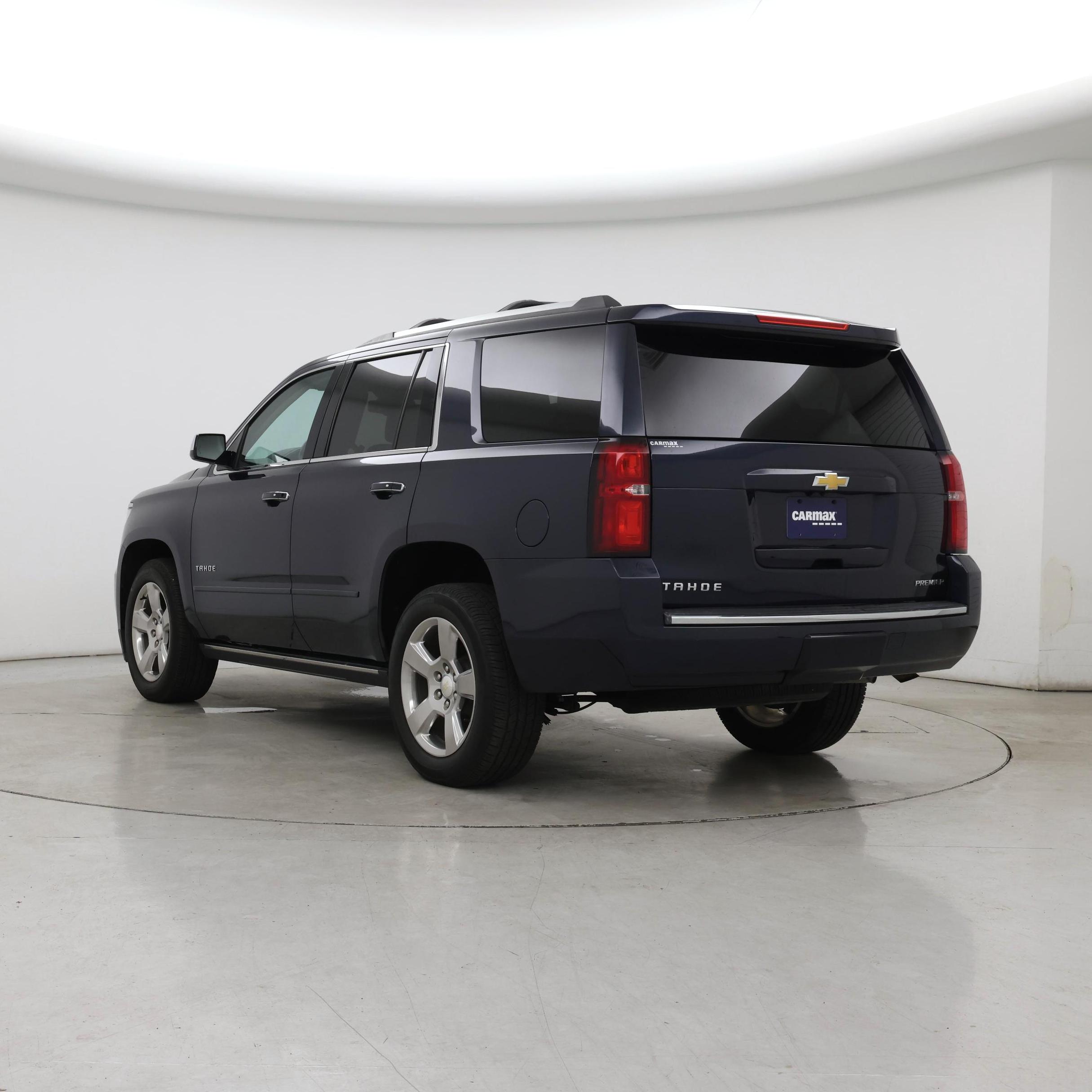 Thumbnail: 2020 Chevrolet Tahoe - 2