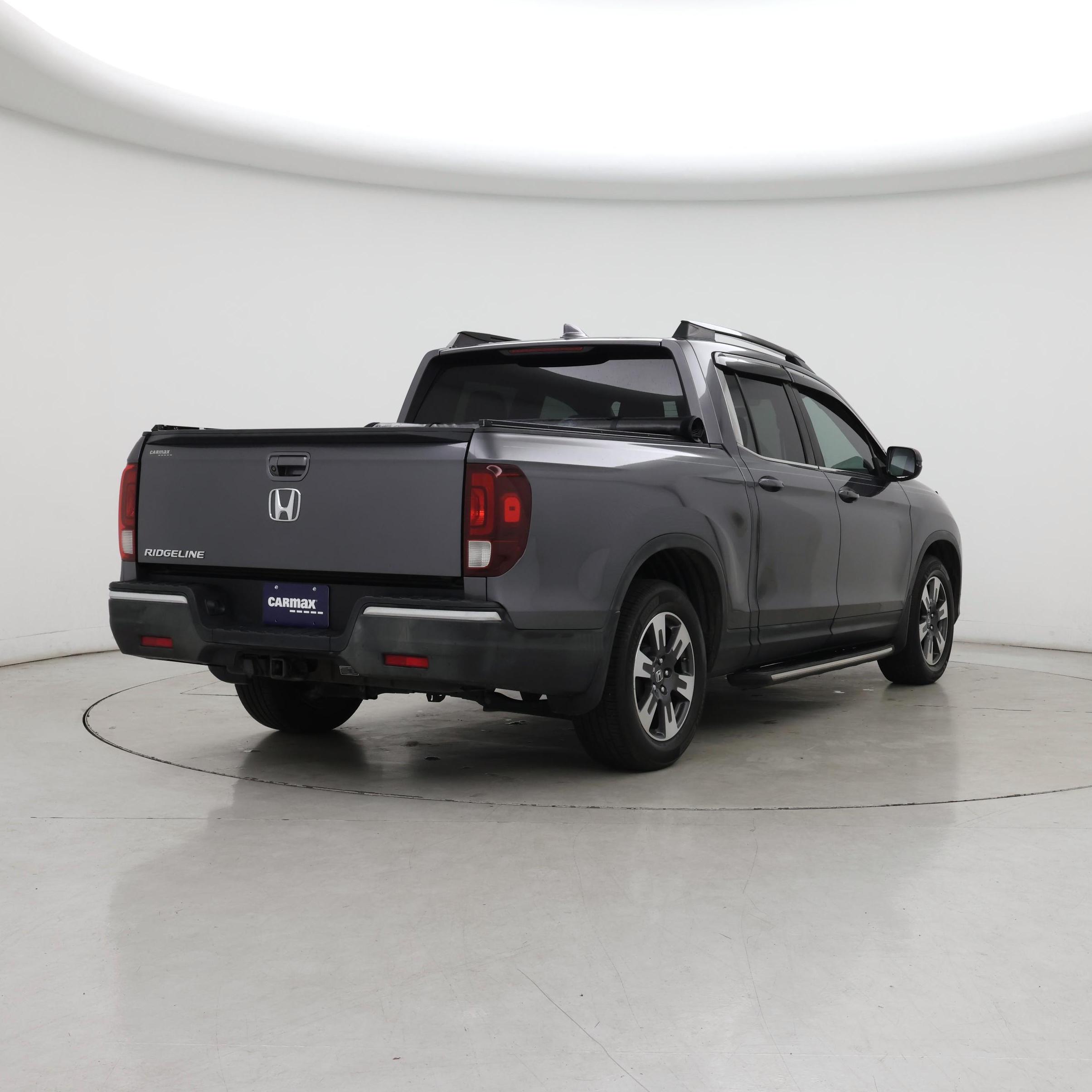 Thumbnail: 2017 Honda Ridgeline - 8