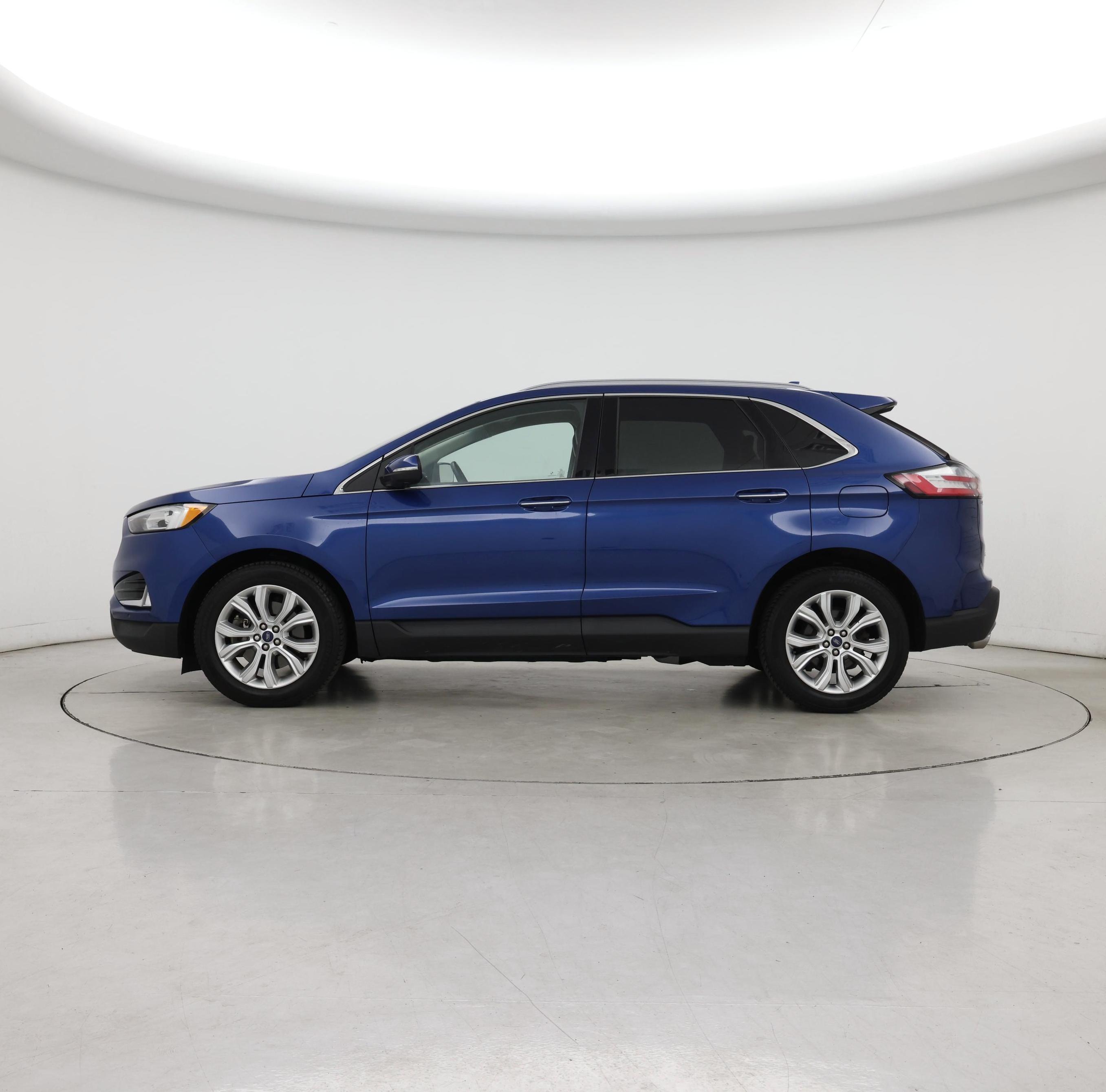 Thumbnail: 2020 Ford Edge - 3