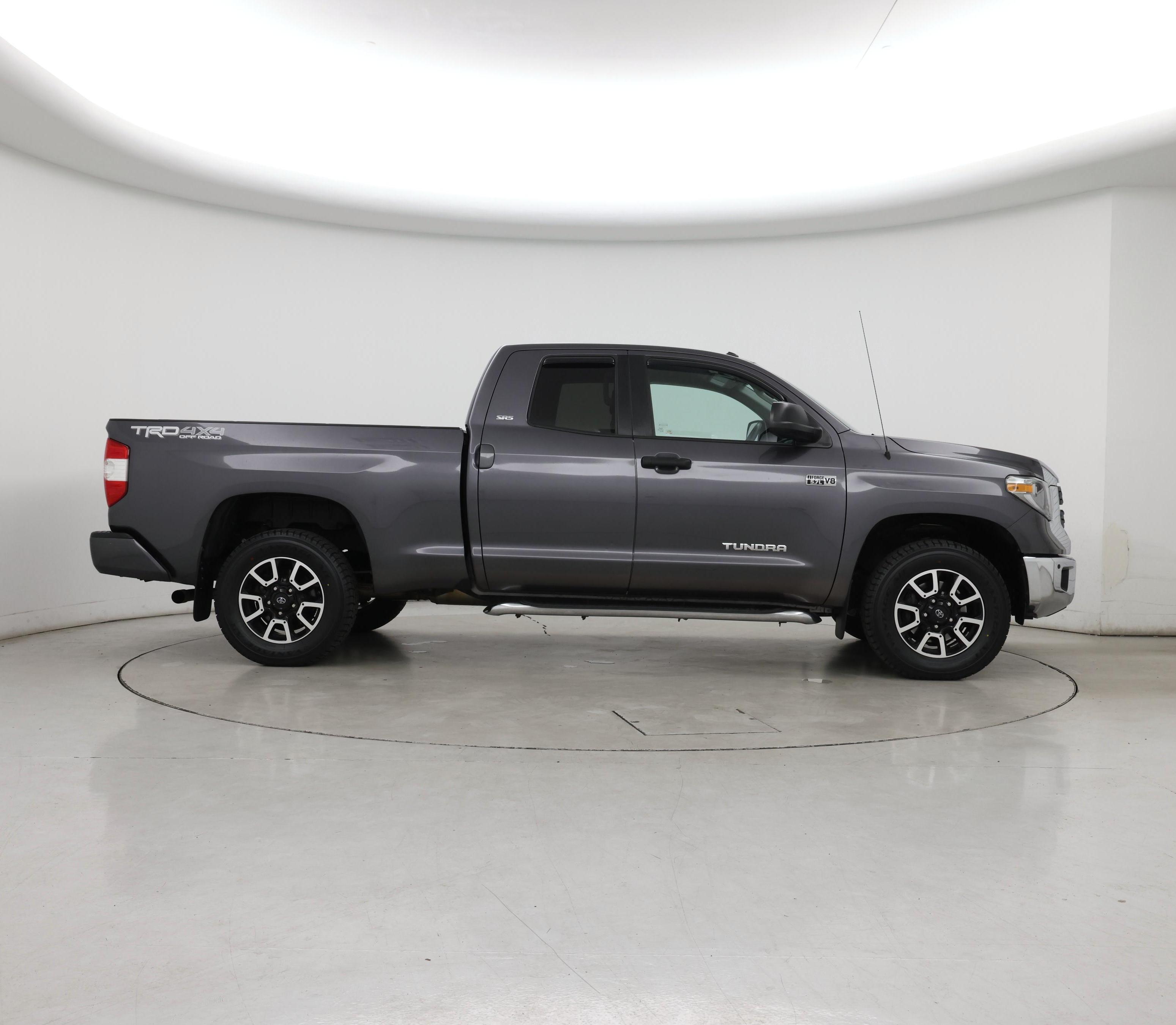 Thumbnail: 2018 Toyota Tundra - 7