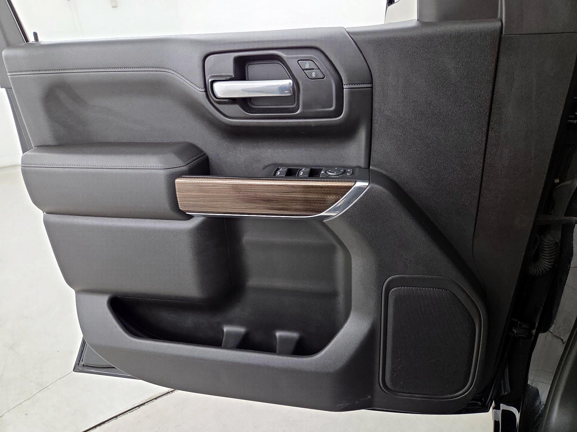 Thumbnail: 2021 Chevrolet Silverado 1500 - 12