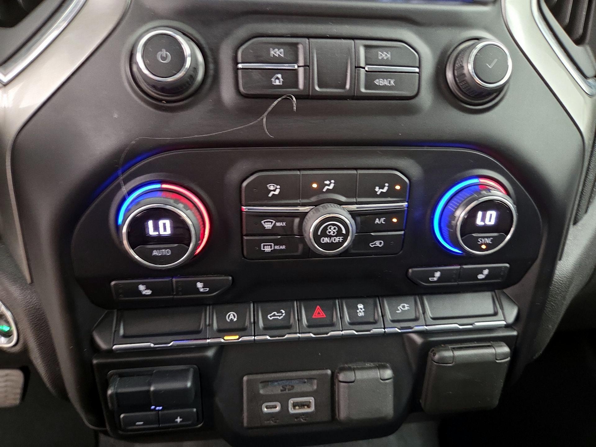 Thumbnail: 2021 Chevrolet Silverado 1500 - 16