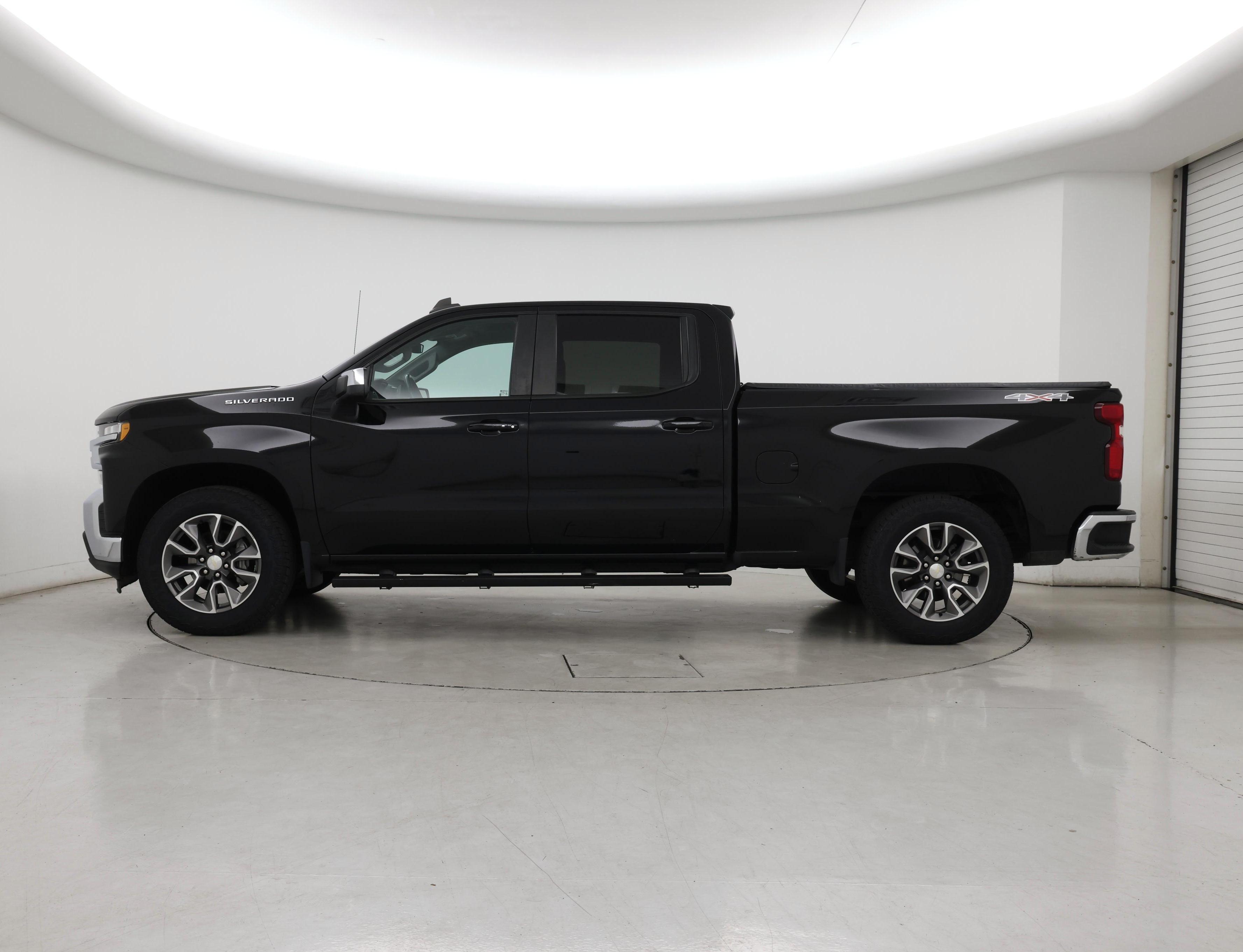 Thumbnail: 2021 Chevrolet Silverado 1500 - 3