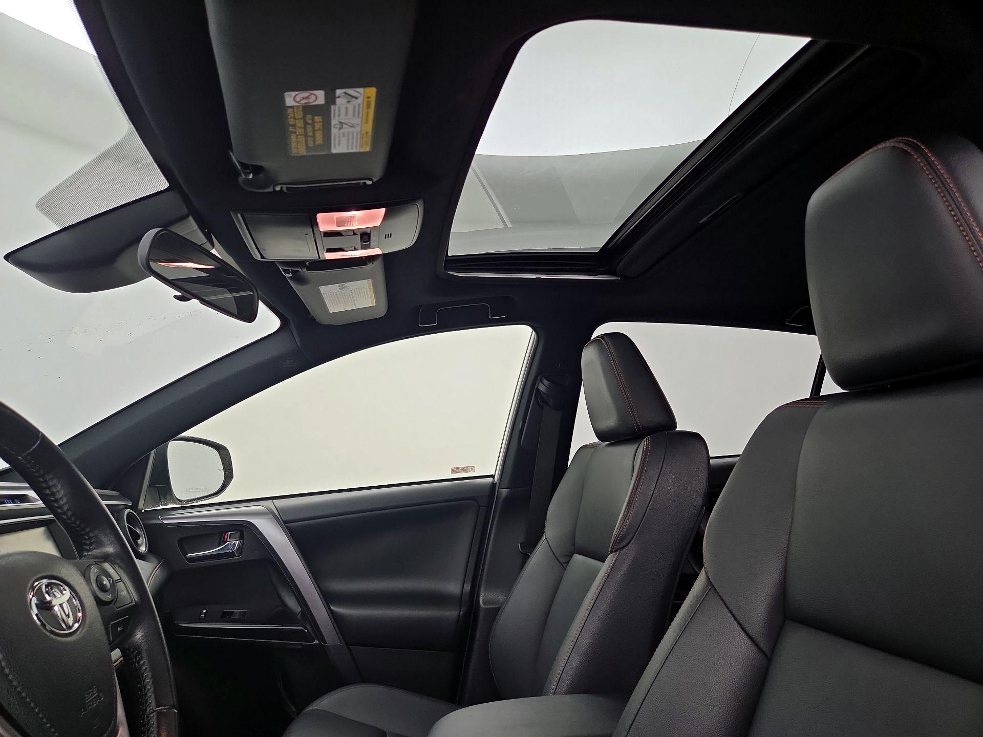 Thumbnail: 2017 Toyota RAV4 - 19