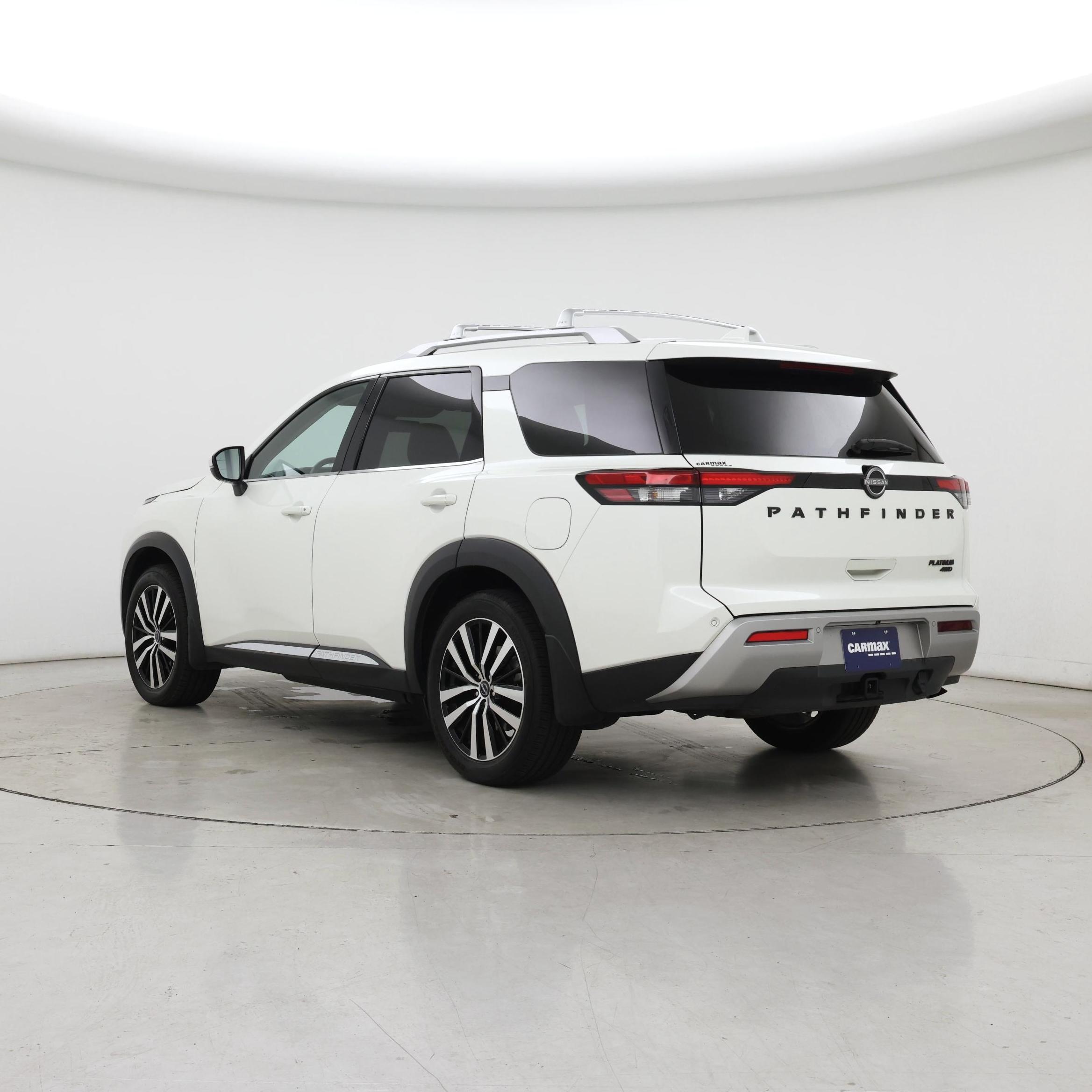 Thumbnail: 2023 Nissan Pathfinder - 2