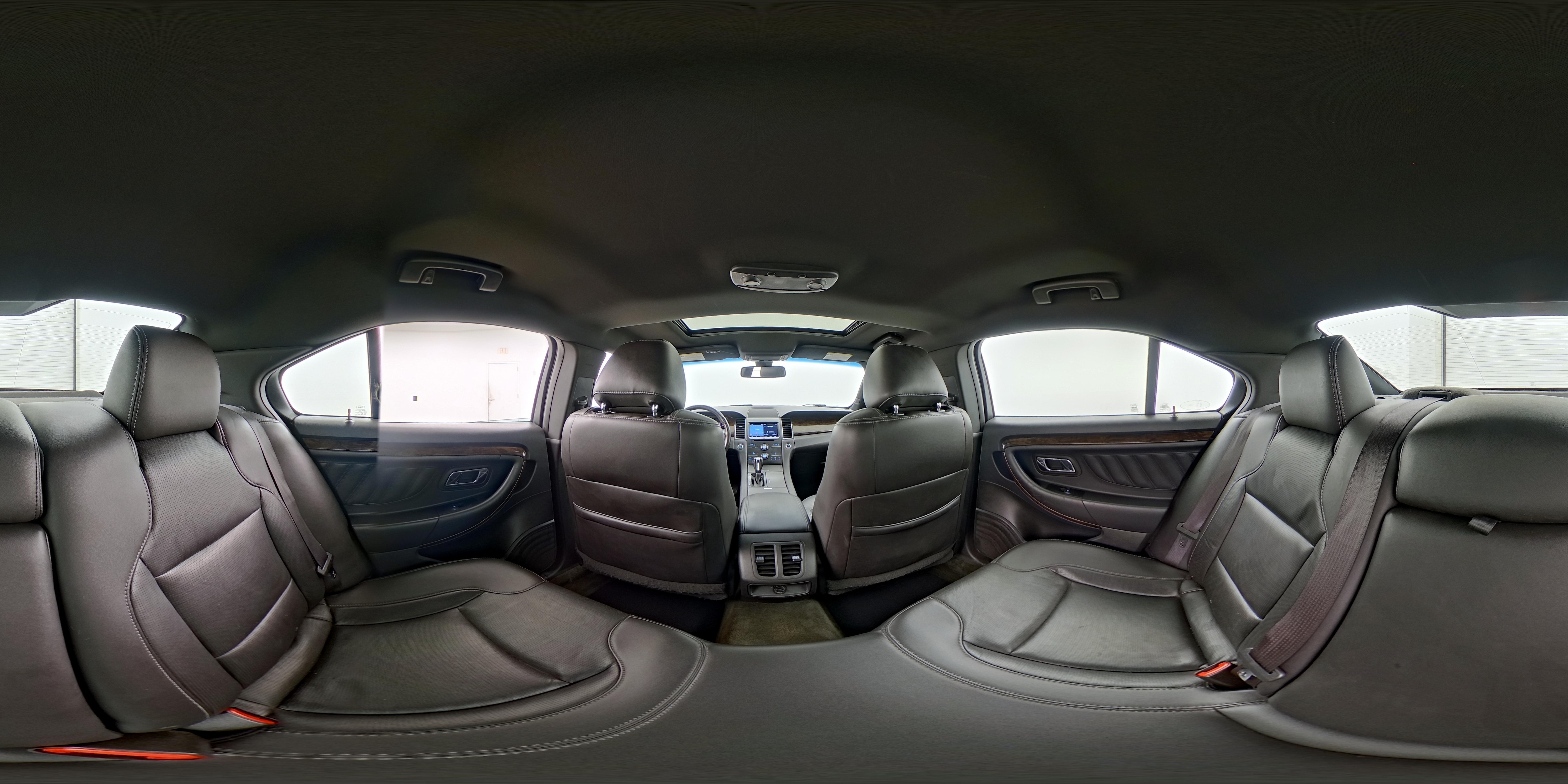 2016 Ford Taurus Limited - Photo 27