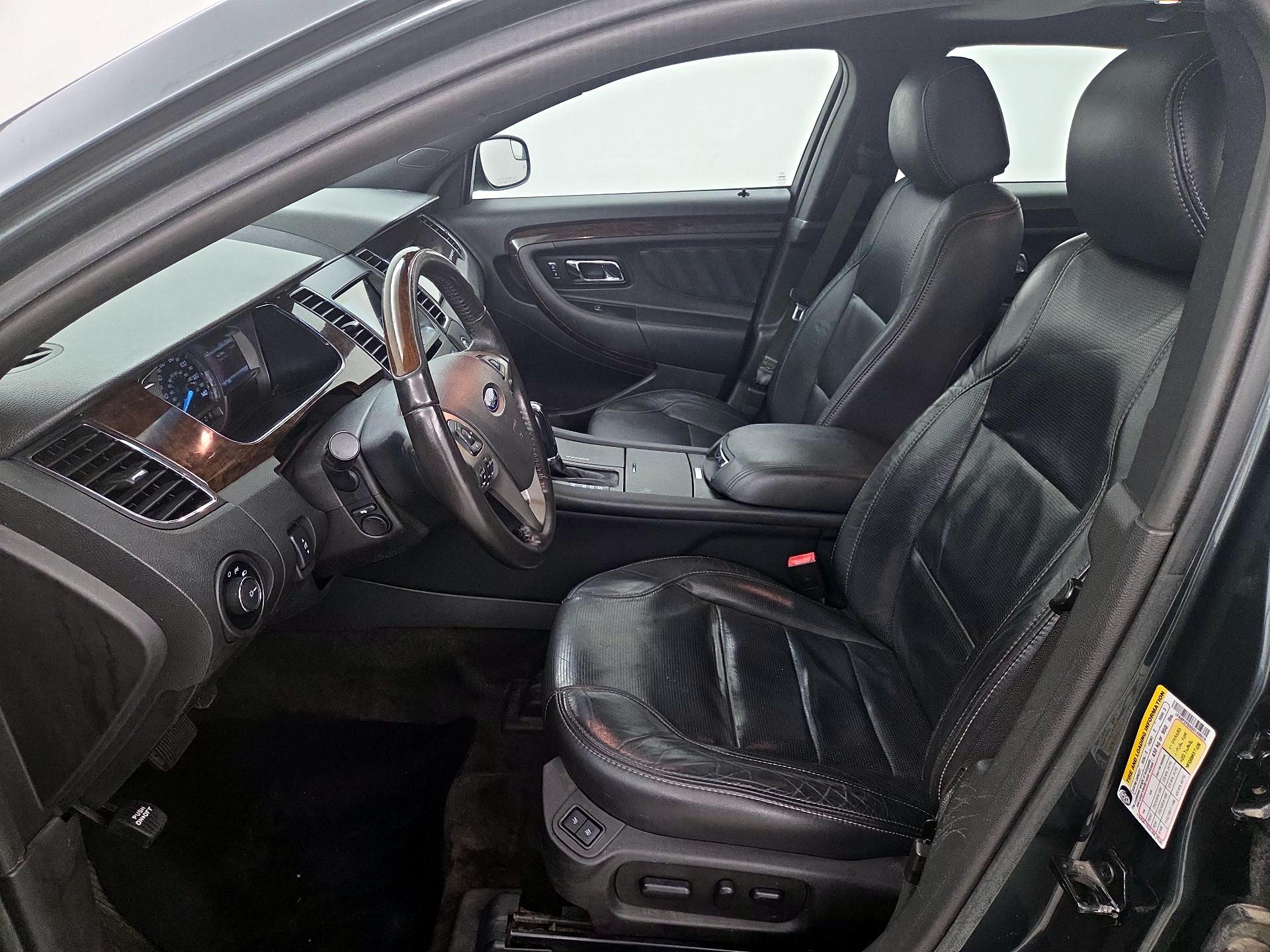 Thumbnail: 2016 Ford Taurus - 11