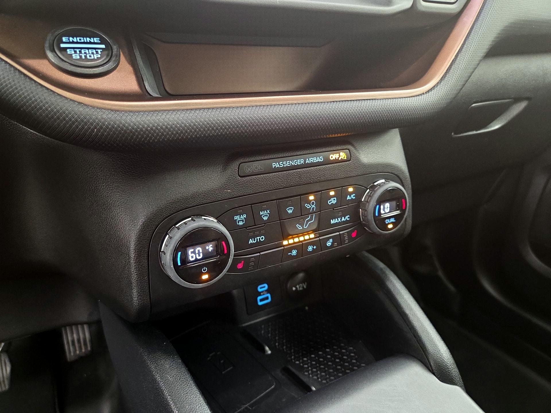 Thumbnail: 2021 Ford Bronco Sport - 16
